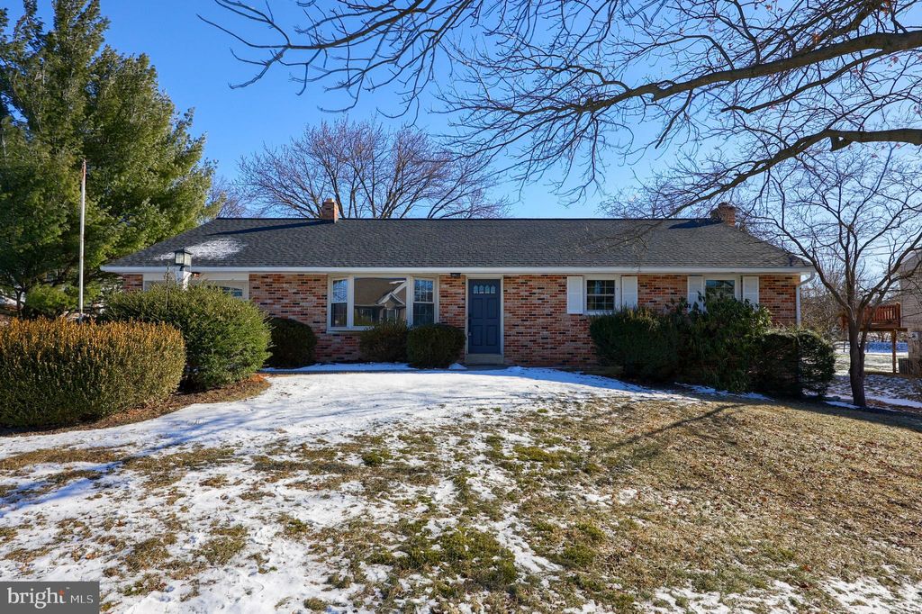 Photo of 1005 Union House Road, LITITZ, PA 17543 (MLS # PALA2062740)