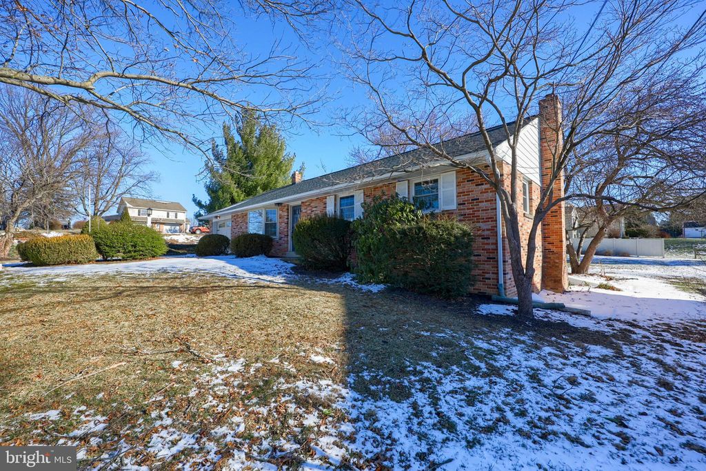 Photo of 1005 Union House Road, LITITZ, PA 17543 (MLS # PALA2062740)