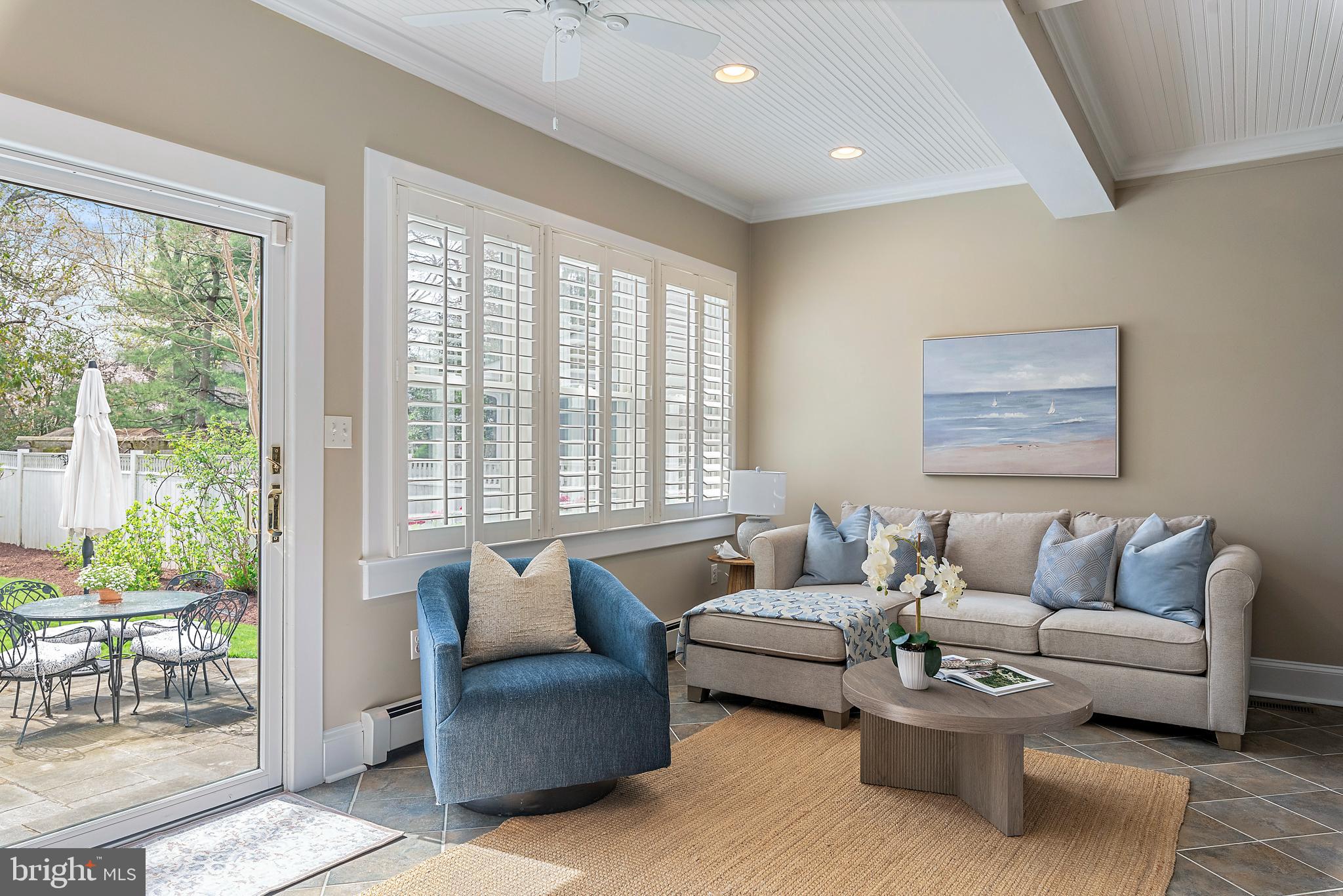 MURRAY HILL - Residential