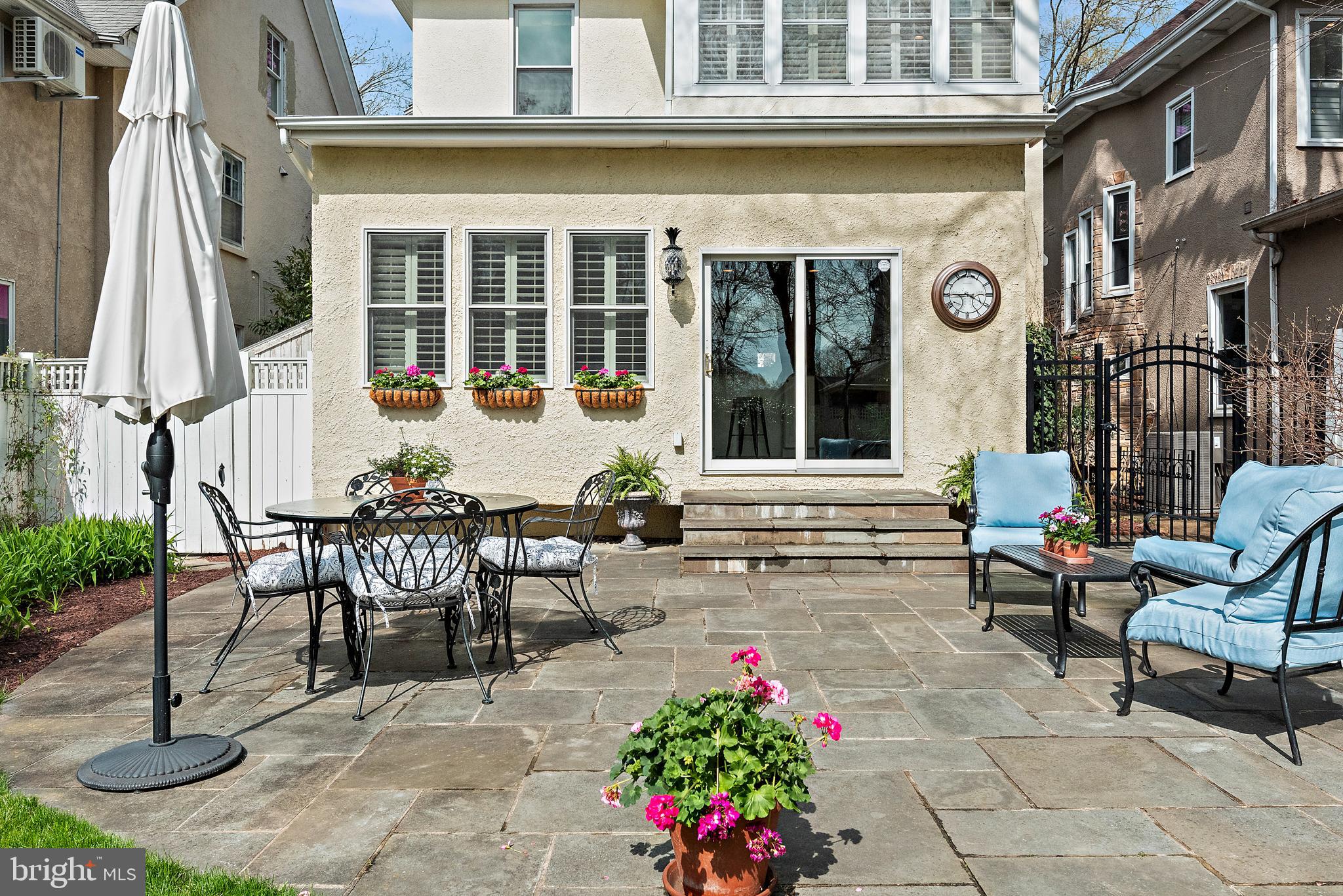 MURRAY HILL - Residential