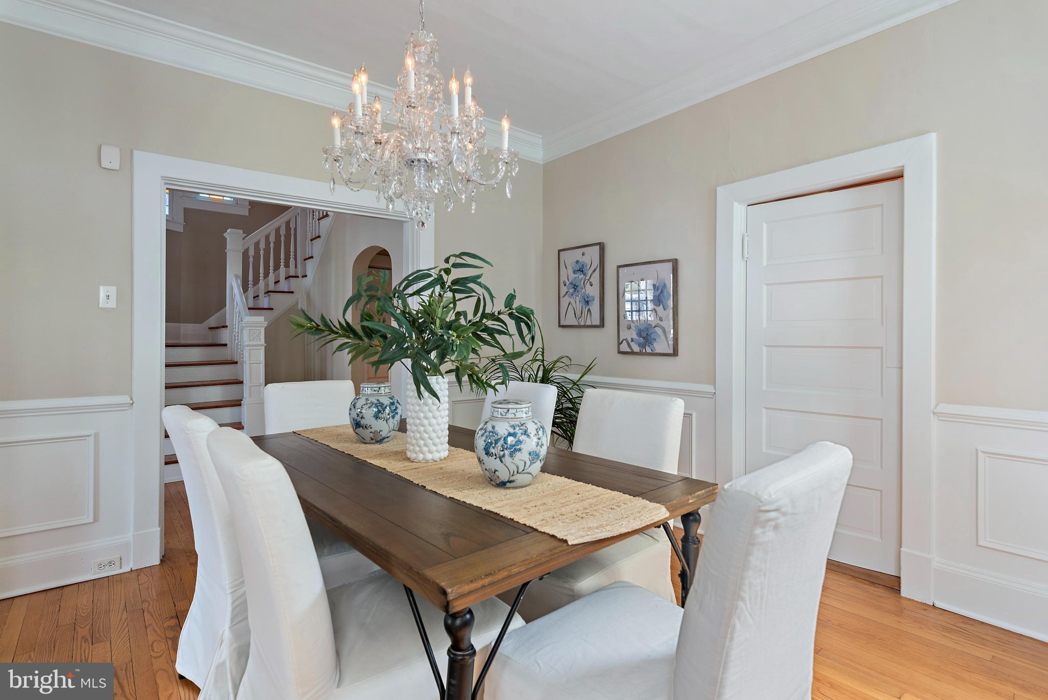 MURRAY HILL - Residential