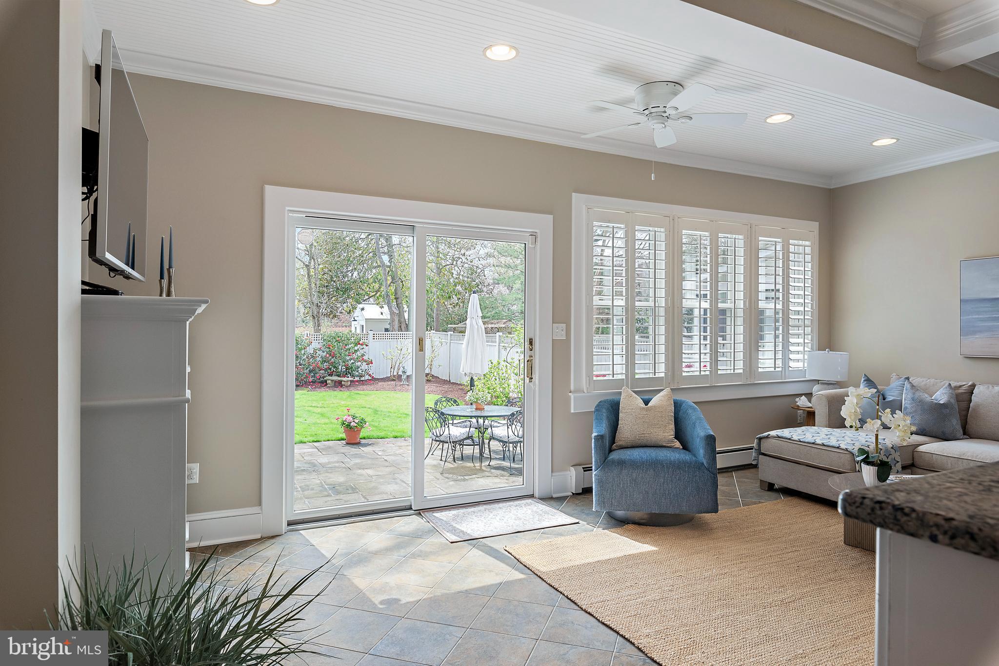 MURRAY HILL - Residential