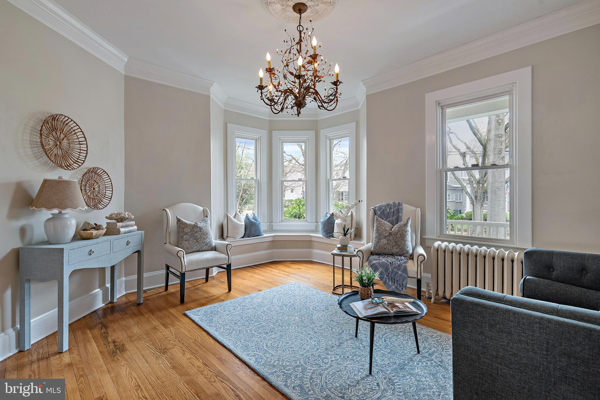 MURRAY HILL - Residential