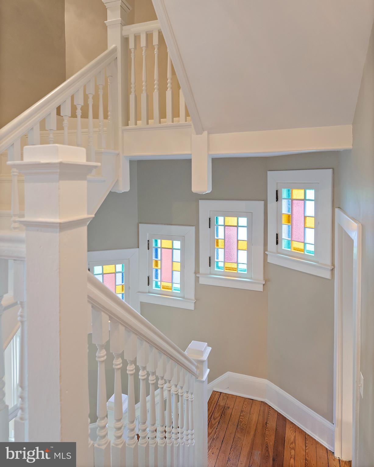 MURRAY HILL - Residential