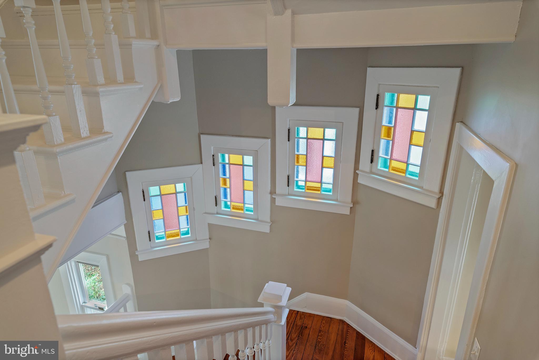 MURRAY HILL - Residential