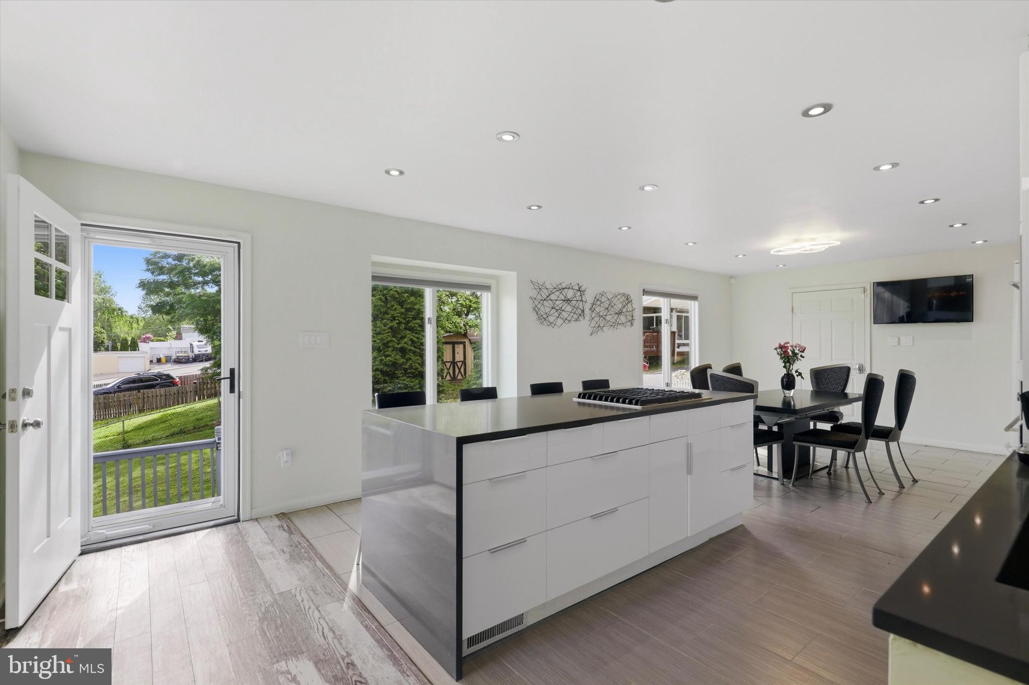 BELMONT HILLS - Residential