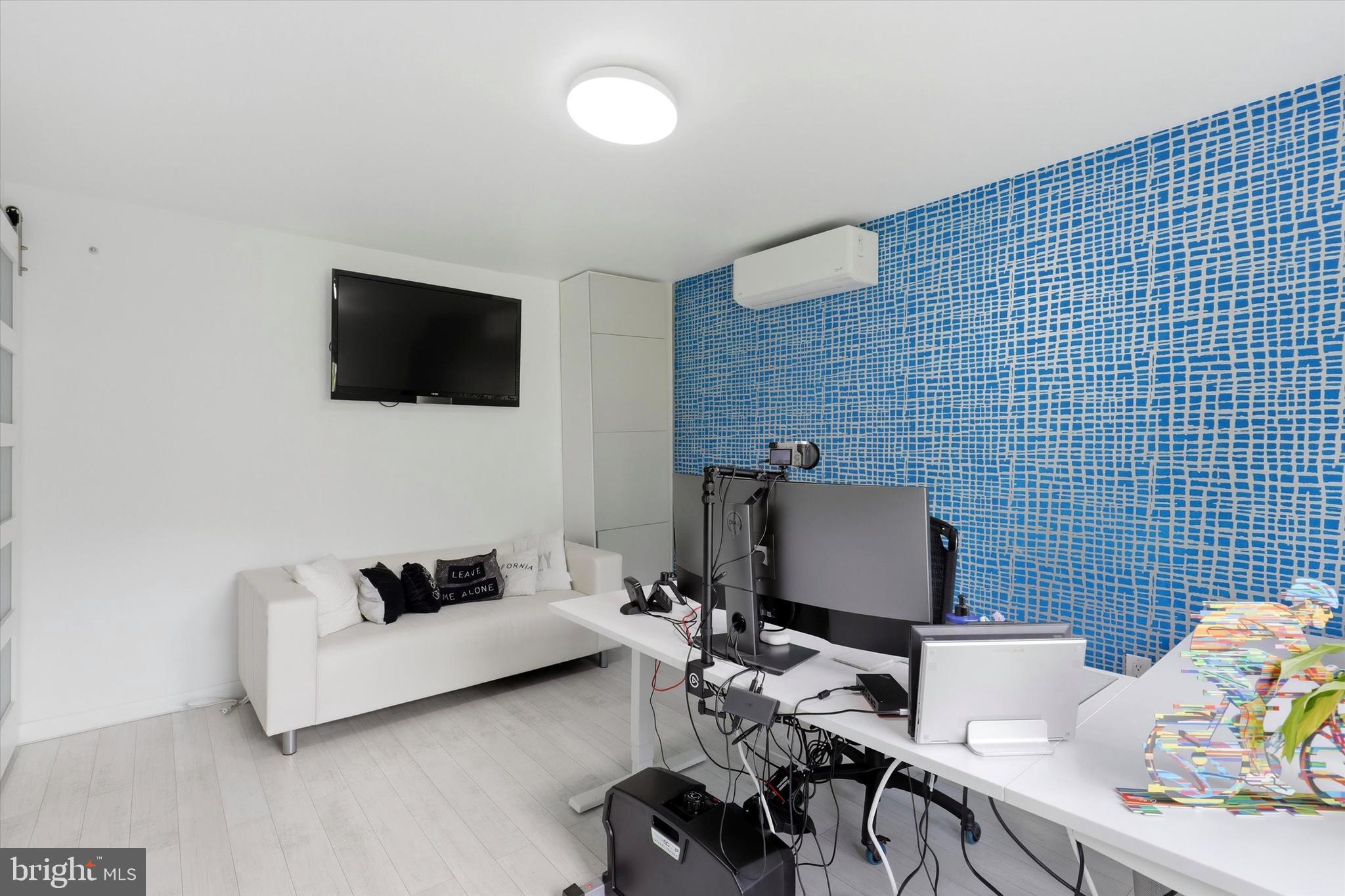 BELMONT HILLS - Residential