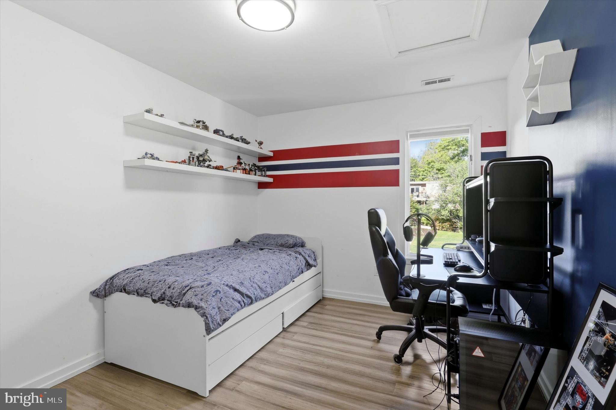 BELMONT HILLS - Residential