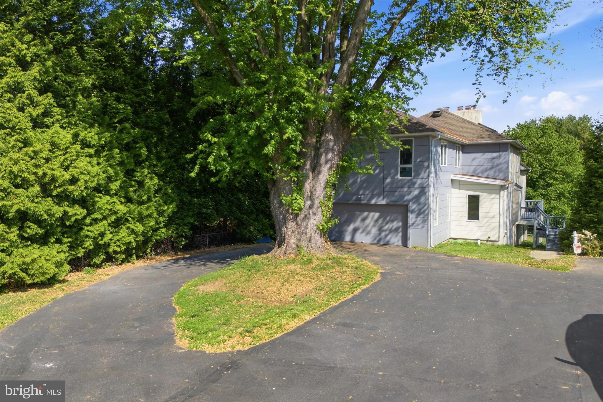 BELMONT HILLS - Residential