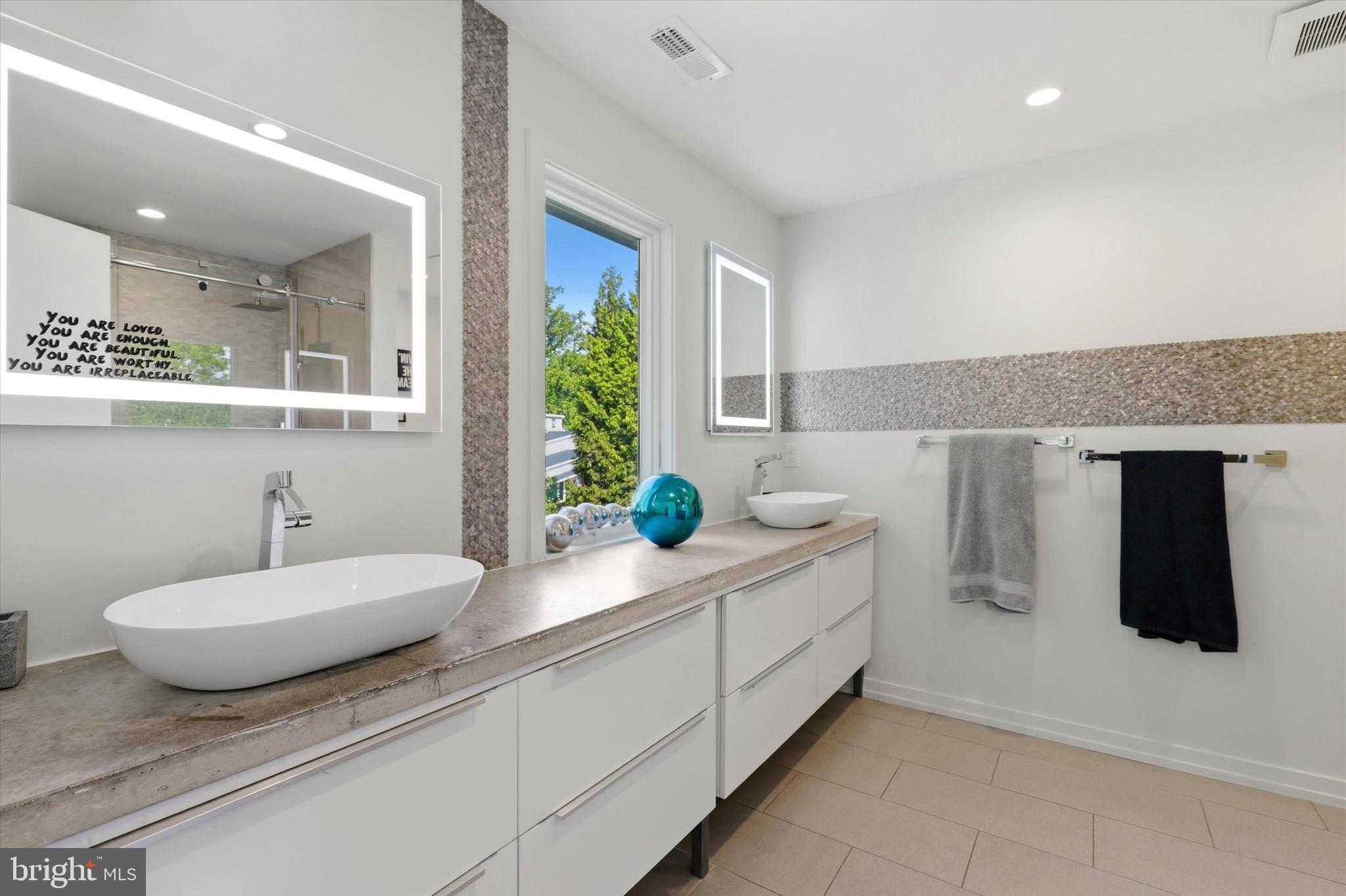 BELMONT HILLS - Residential