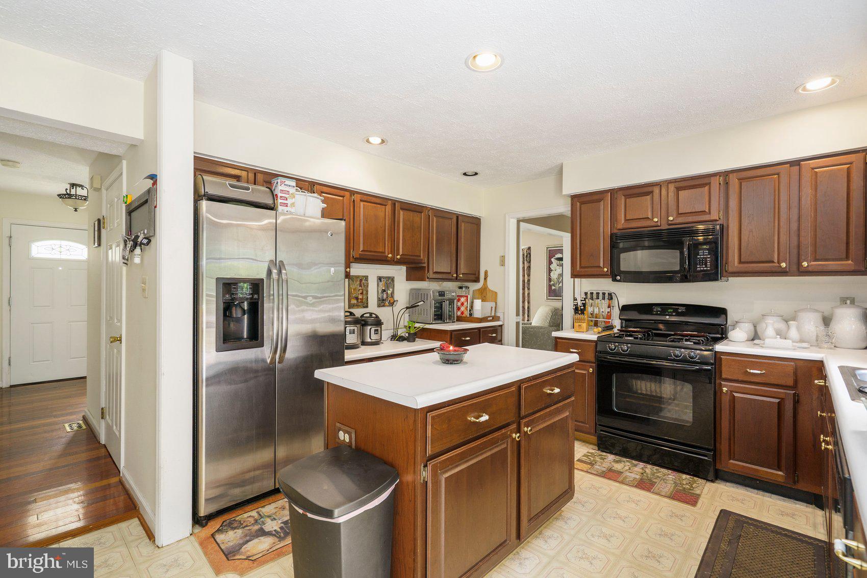 3746 FEDERAL LANE