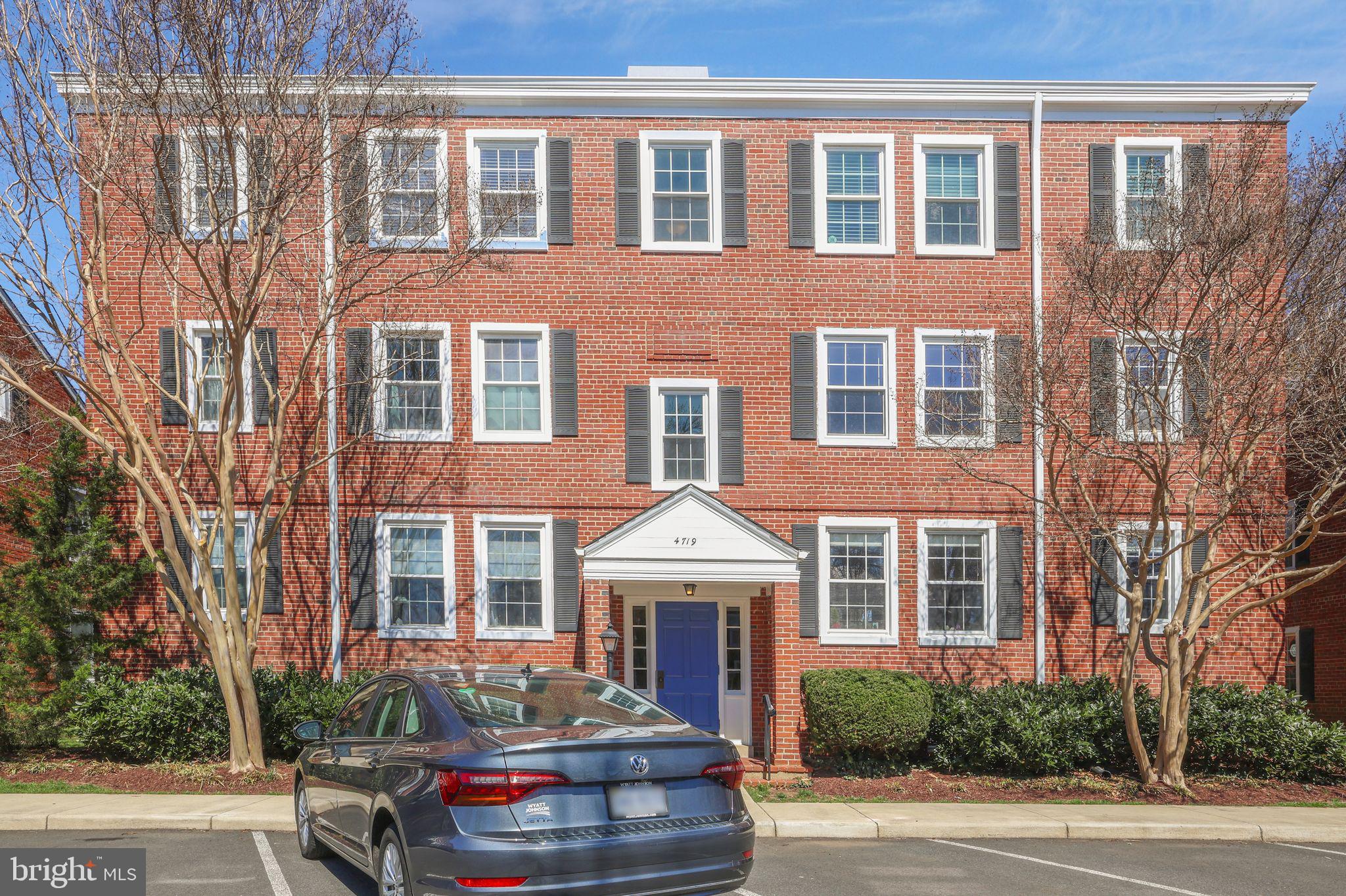 FAIRLINGTON VILLAGES - Residential