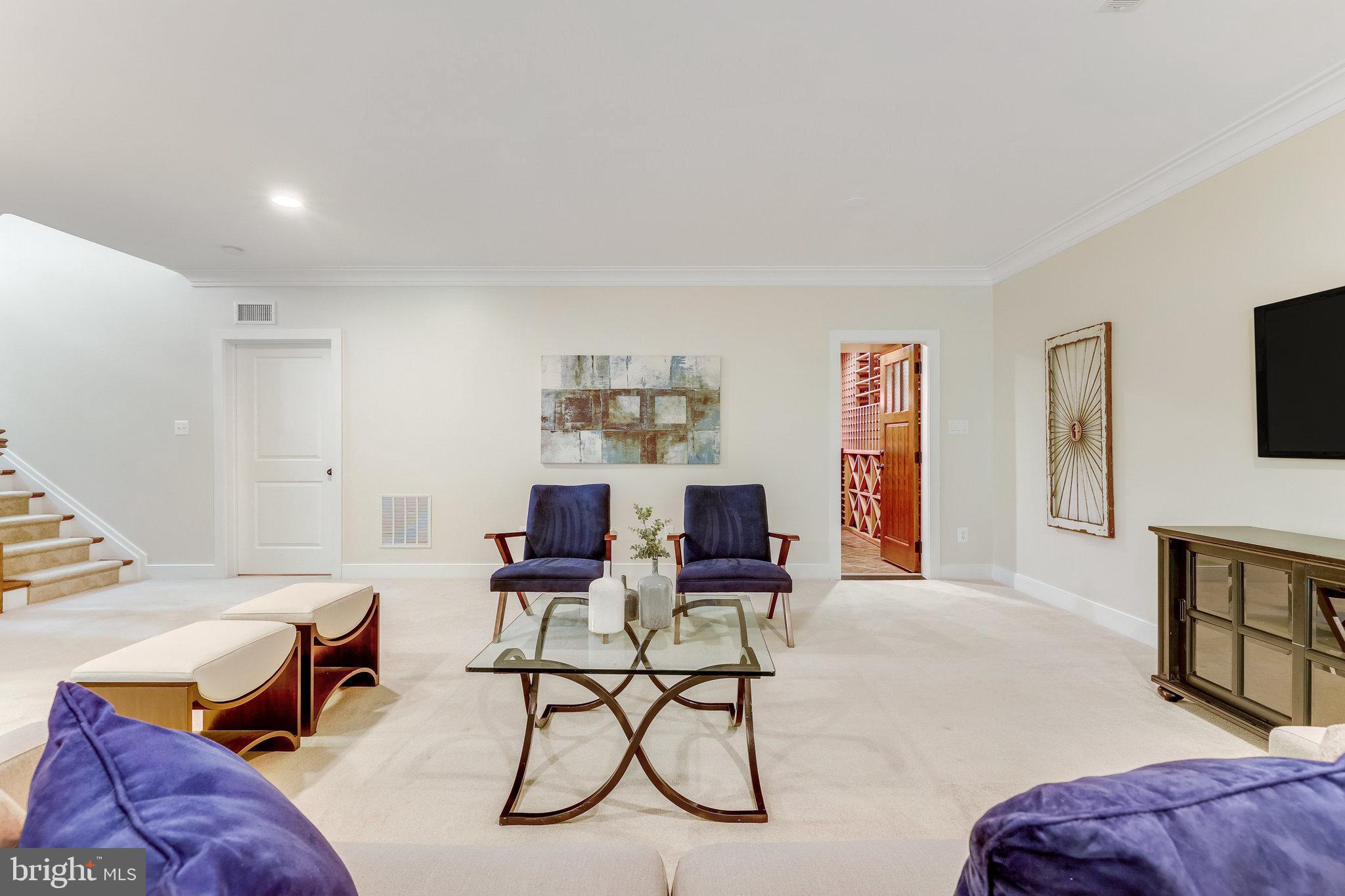 MINOR HILL - Residential