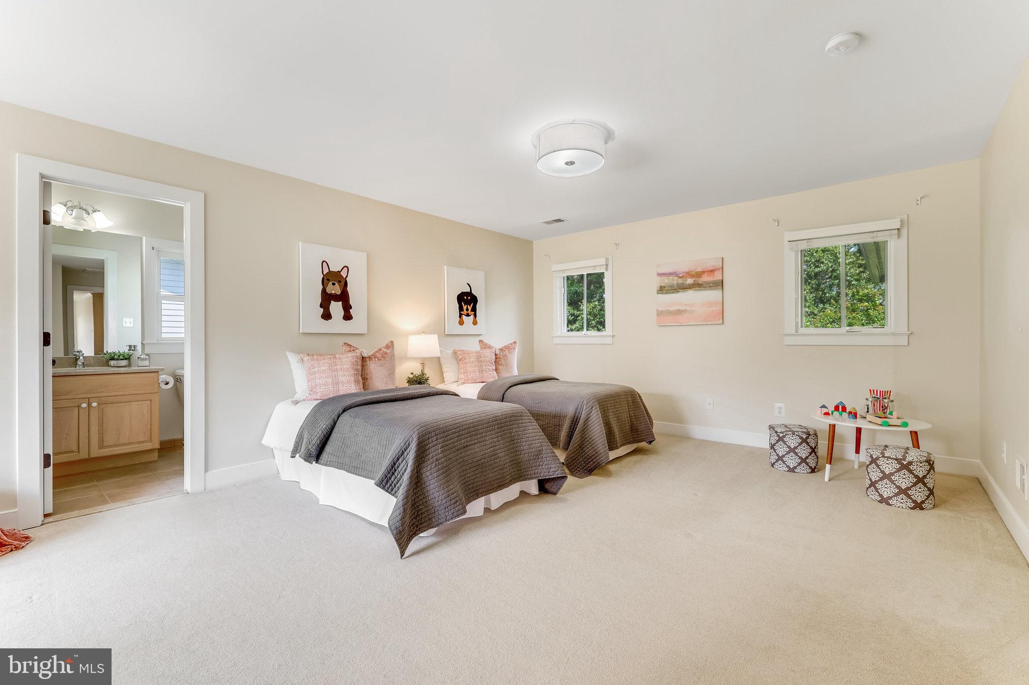 MINOR HILL - Residential