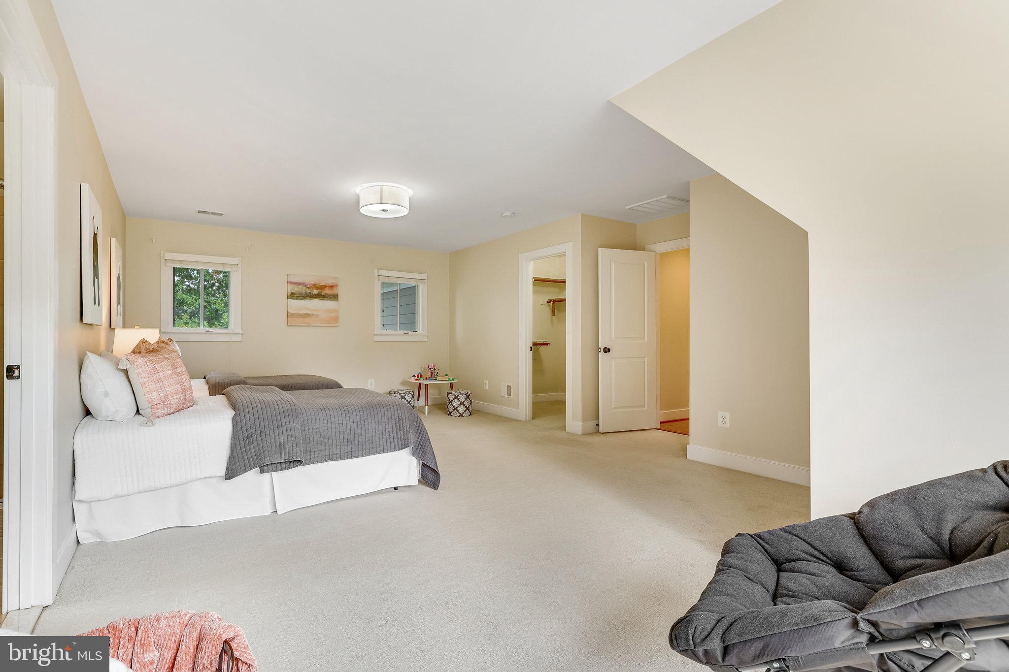 MINOR HILL - Residential