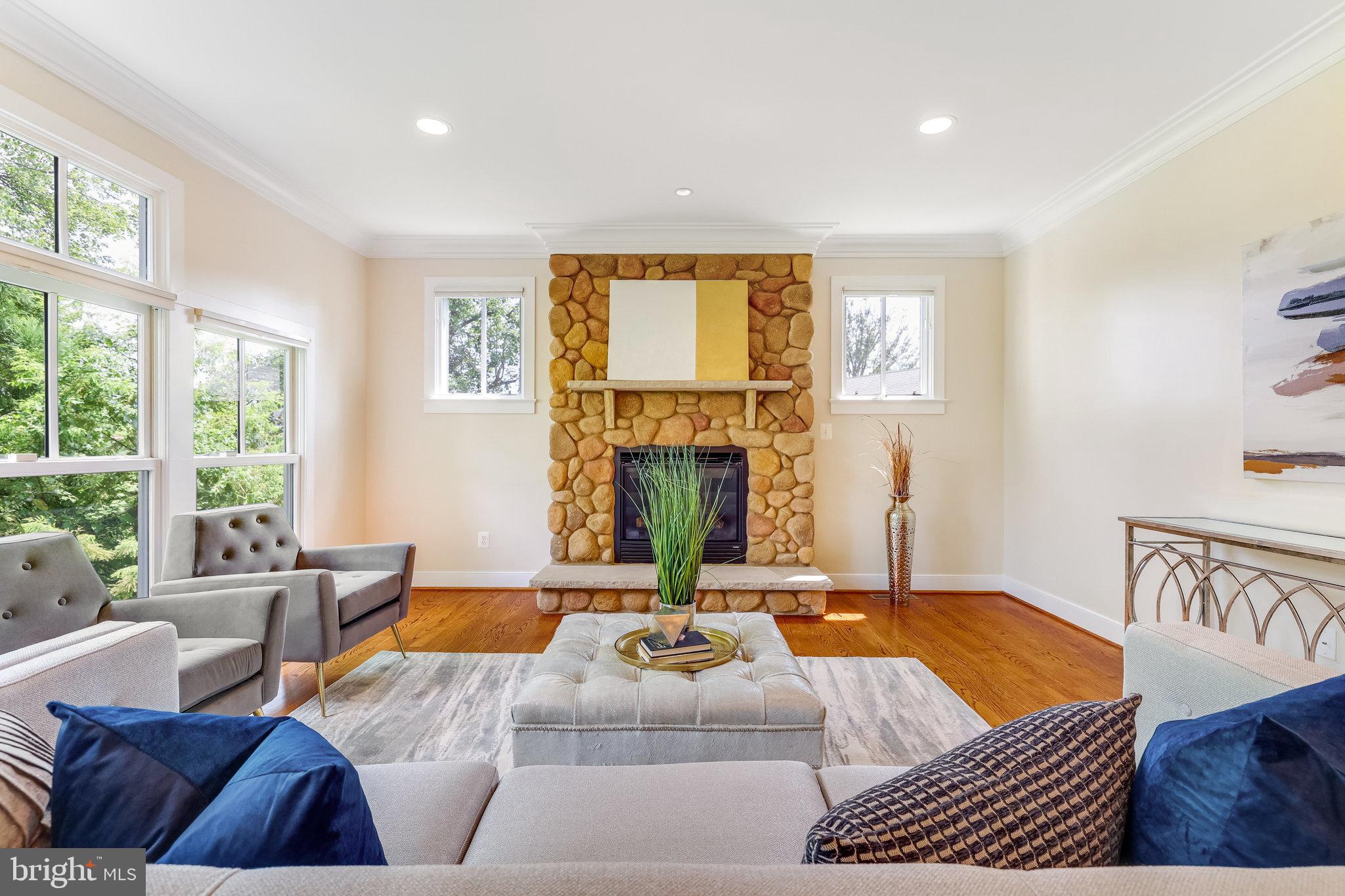 MINOR HILL - Residential