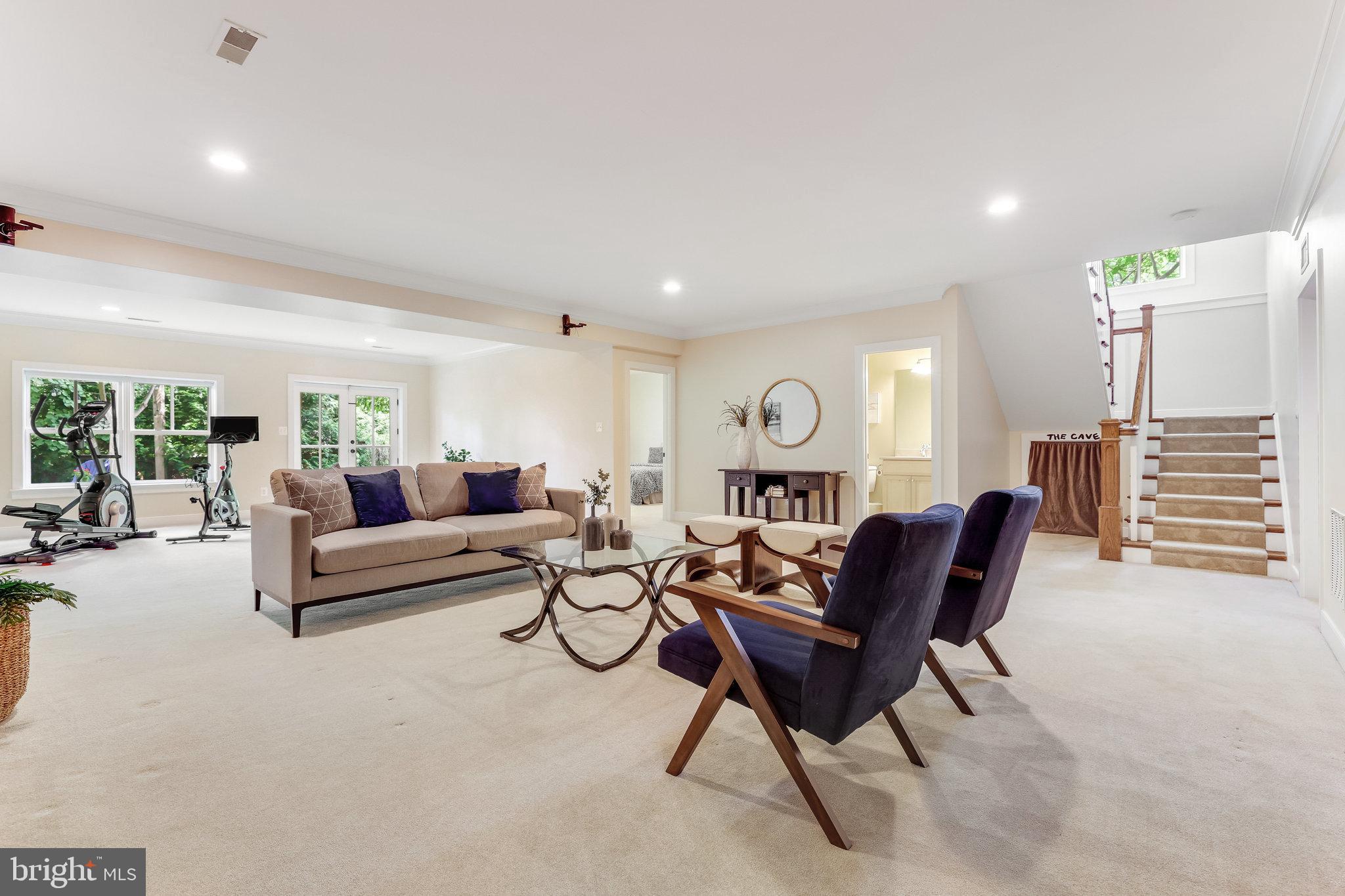 MINOR HILL - Residential