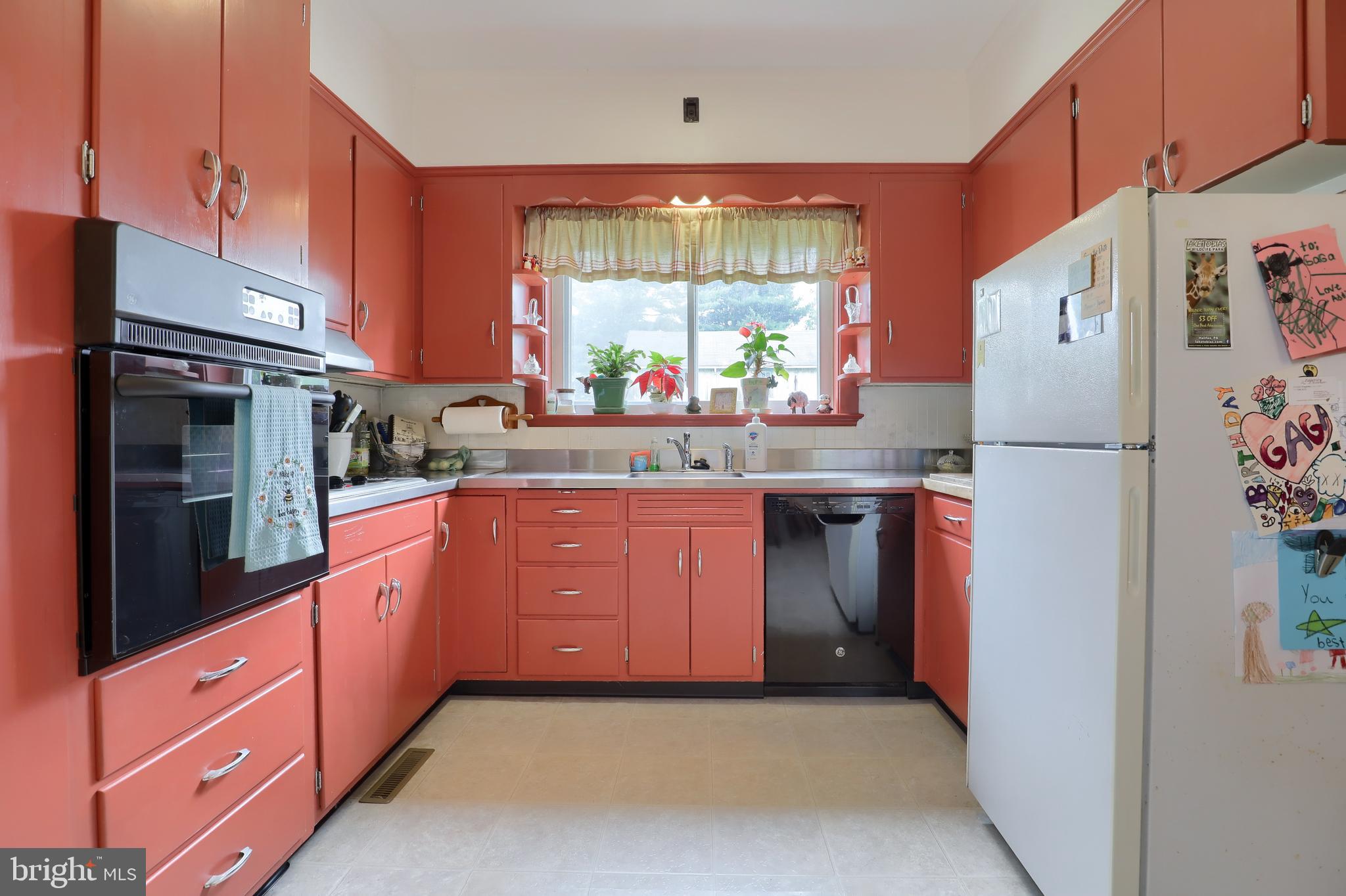 EAST PETERSBURG - Residential Income