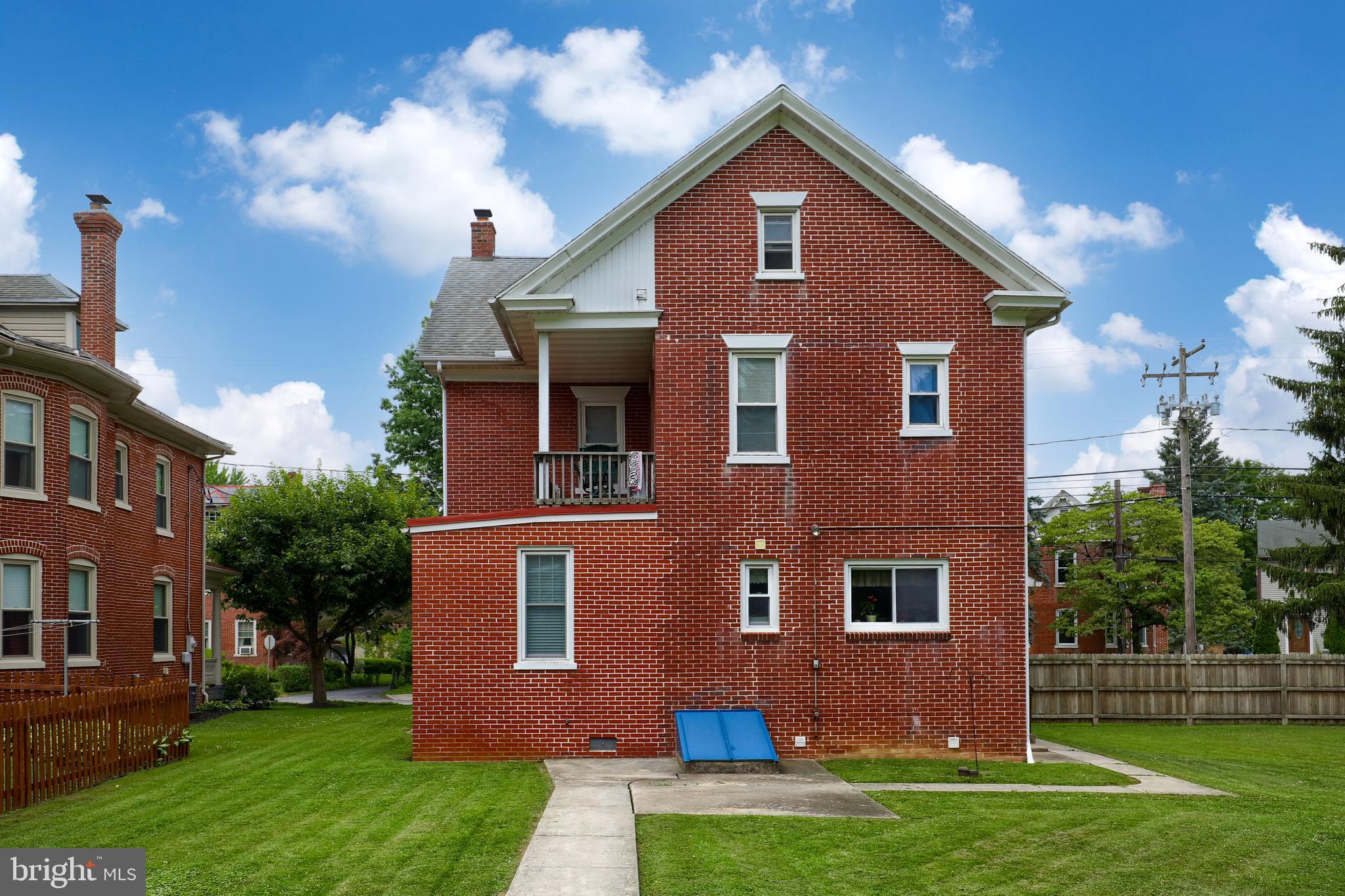 EAST PETERSBURG - Residential Income