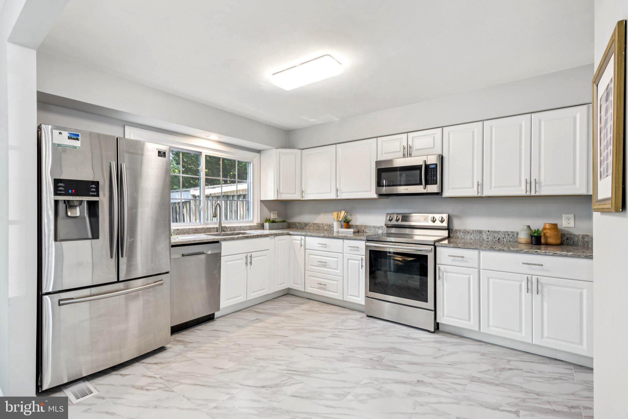 GLEN COVE - Residential