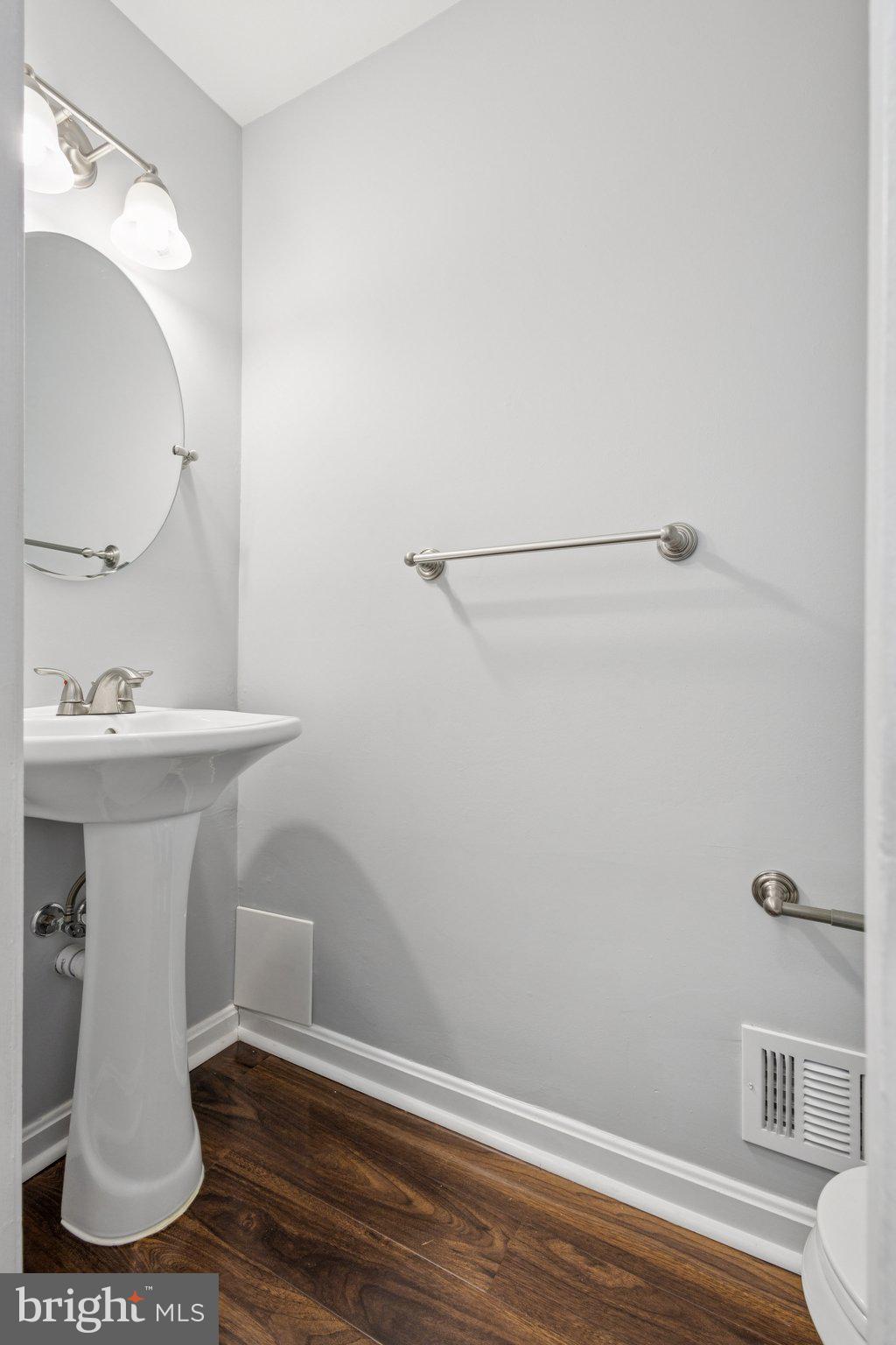 GLEN COVE - Residential