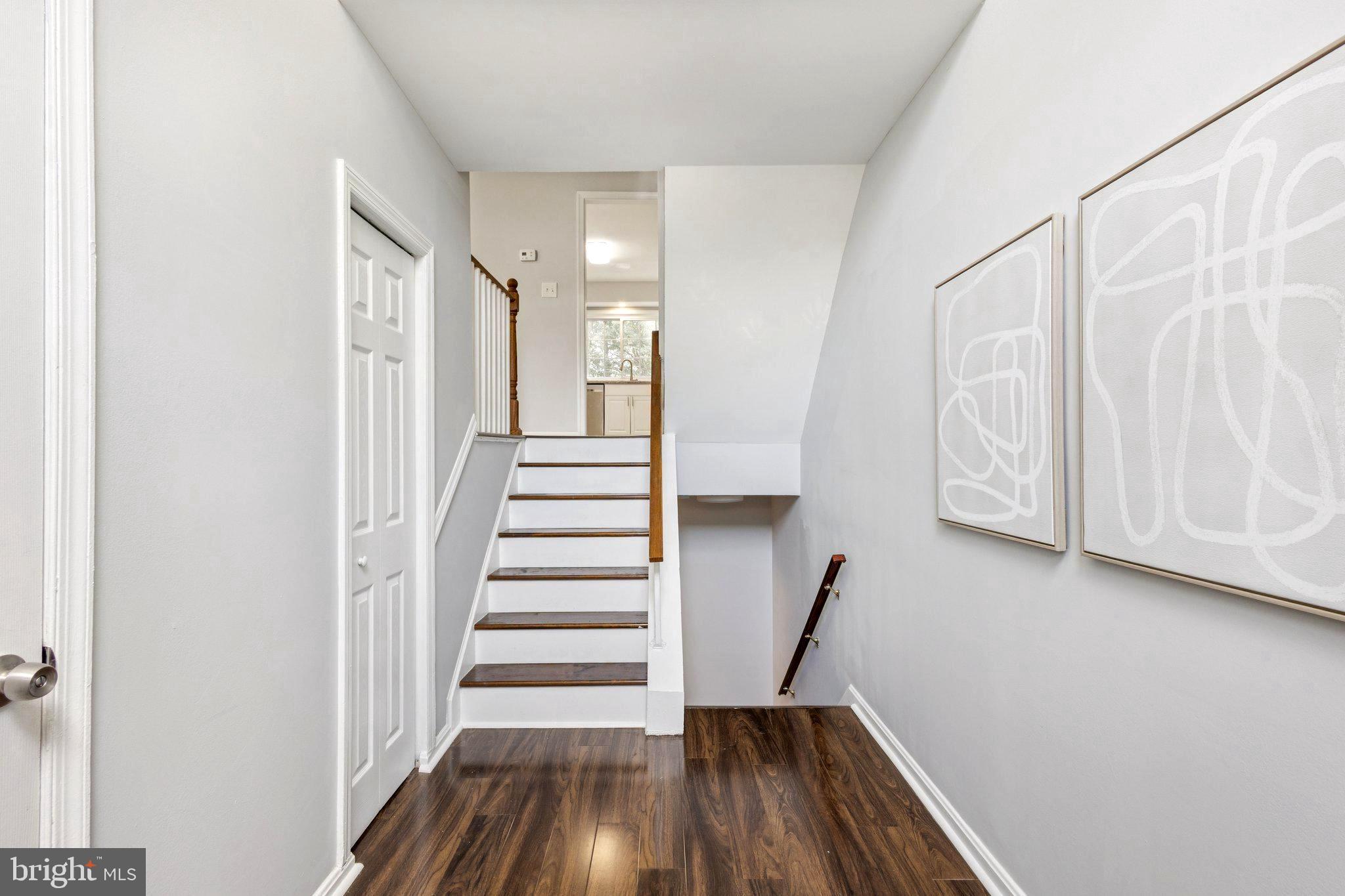 GLEN COVE - Residential