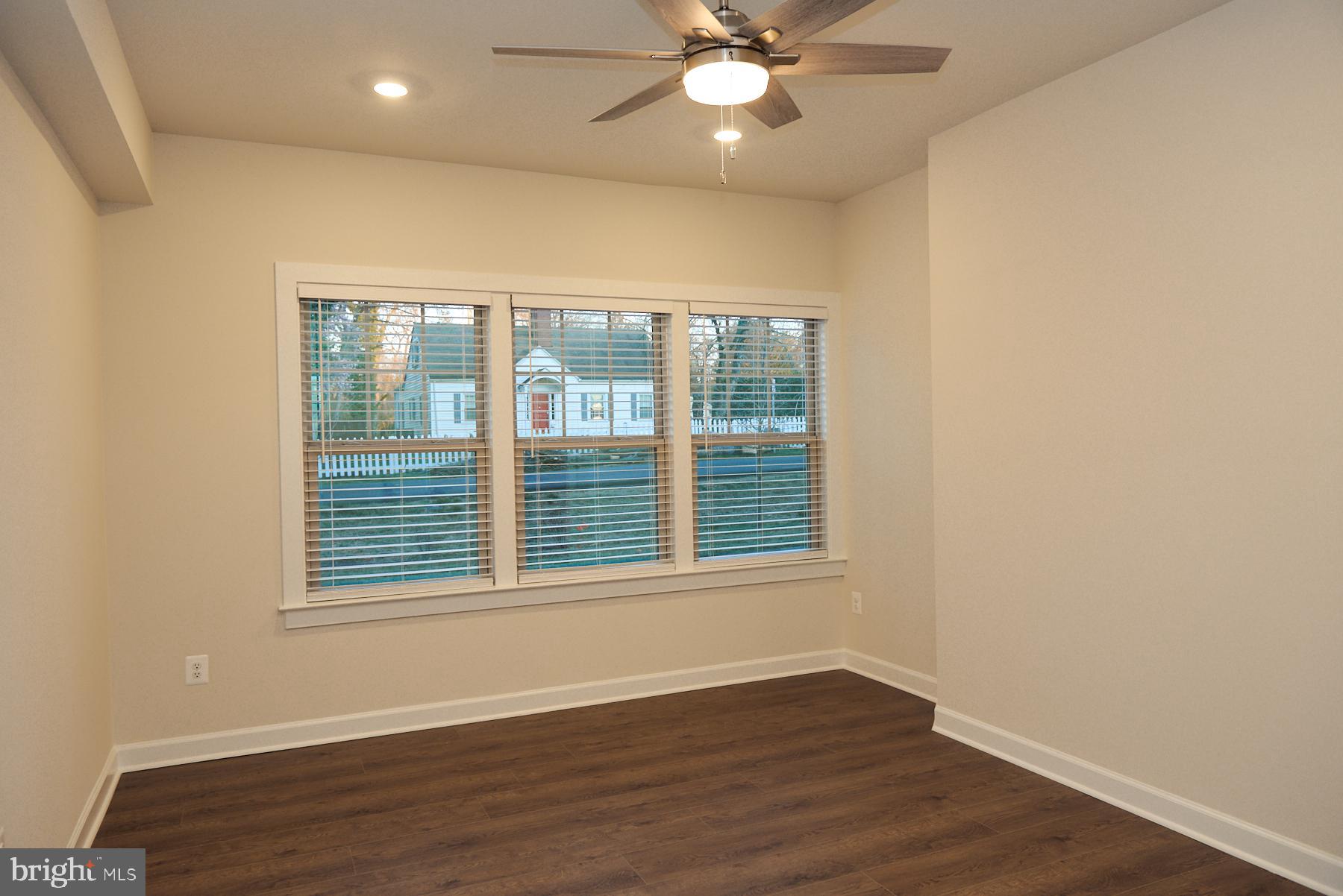 BOULEVARD VI TOWNS - Residential