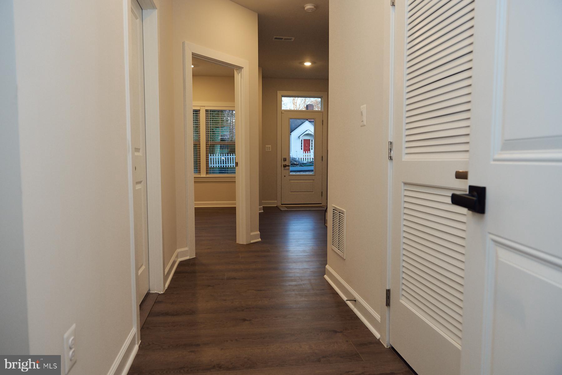 BOULEVARD VI TOWNS - Residential