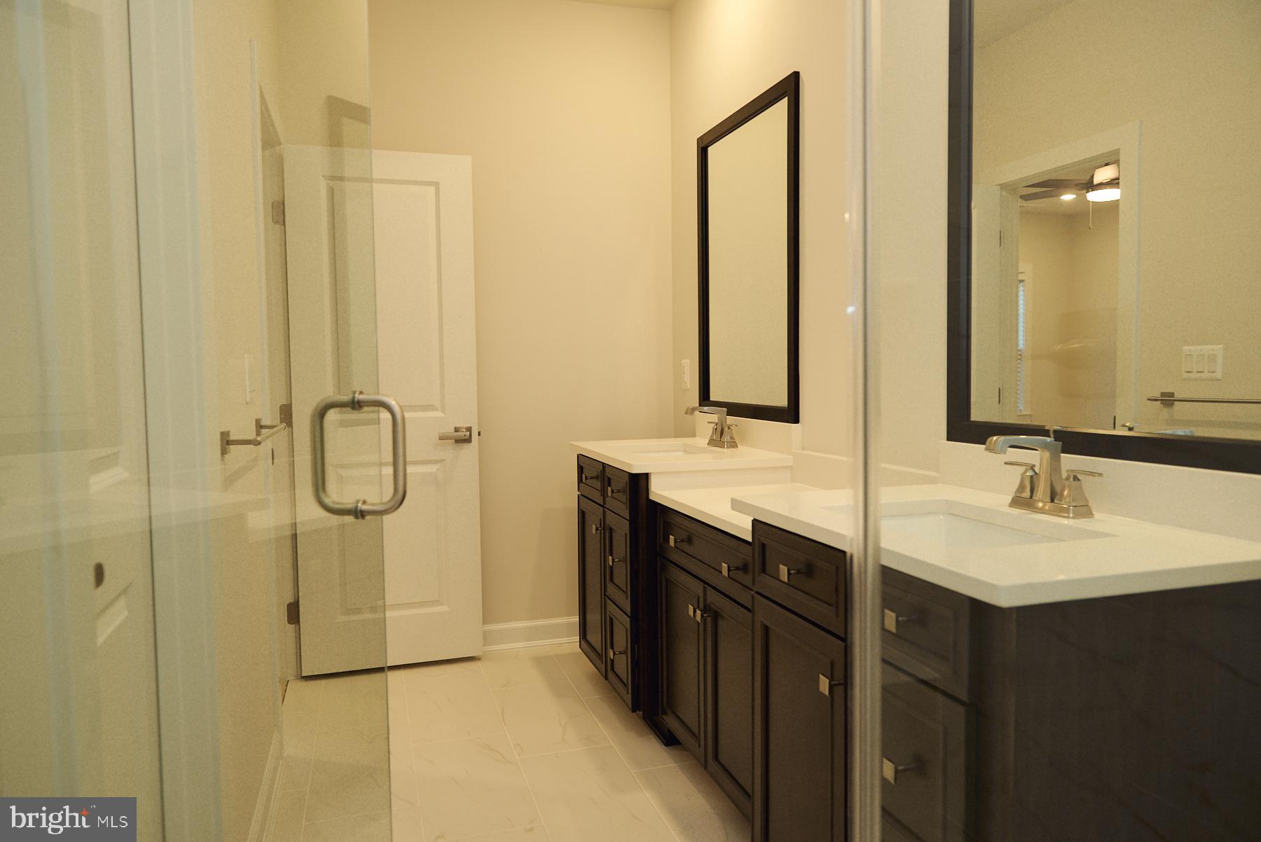 BOULEVARD VI TOWNS - Residential