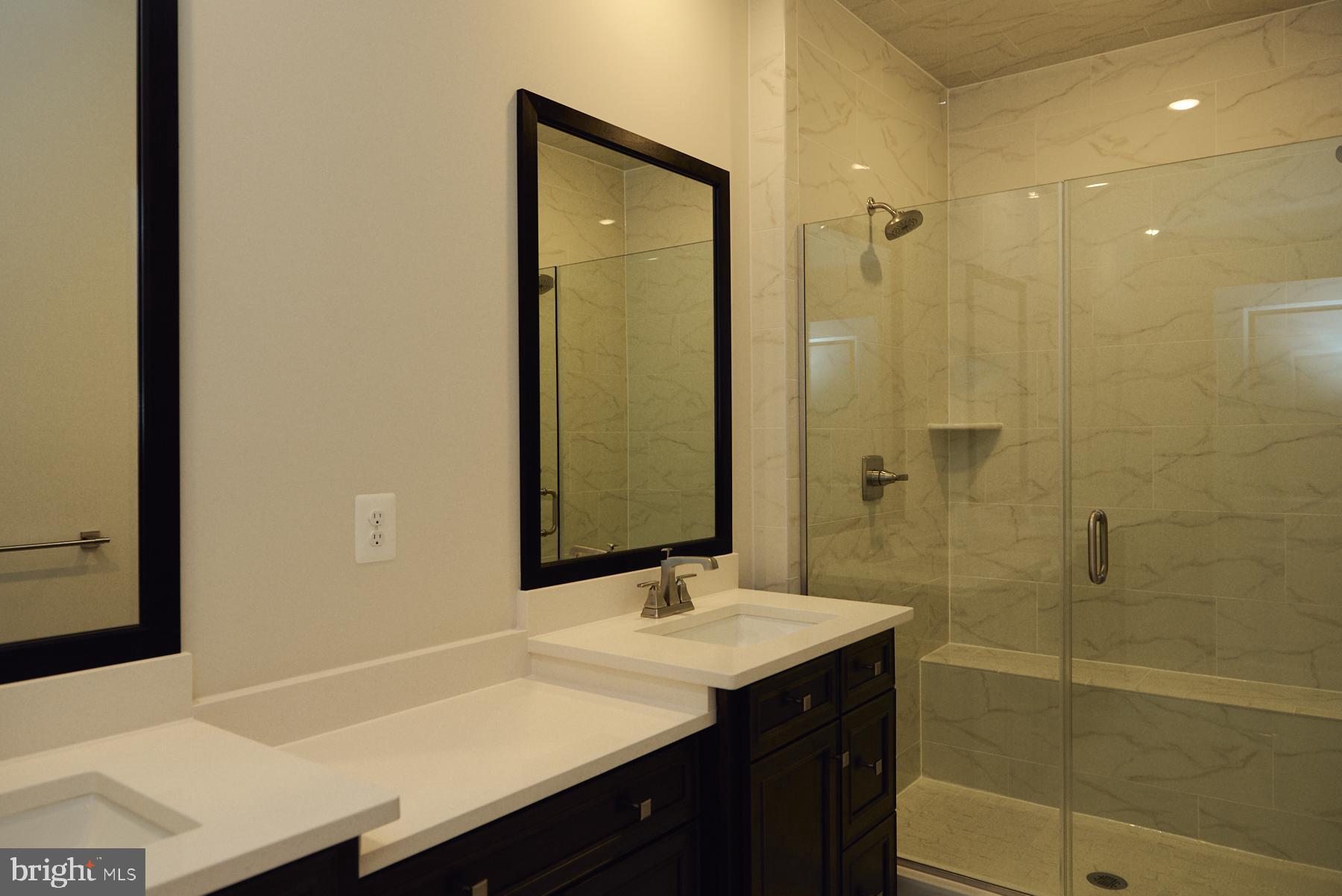 BOULEVARD VI TOWNS - Residential