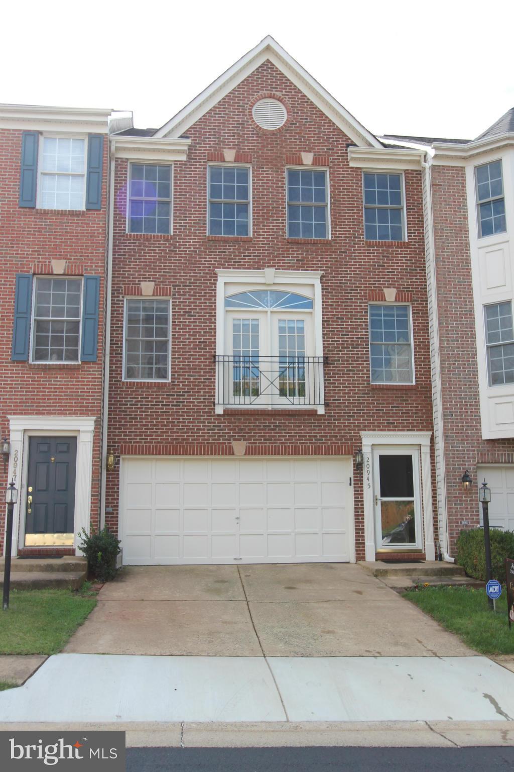 POTOMAC LAKES - Residential