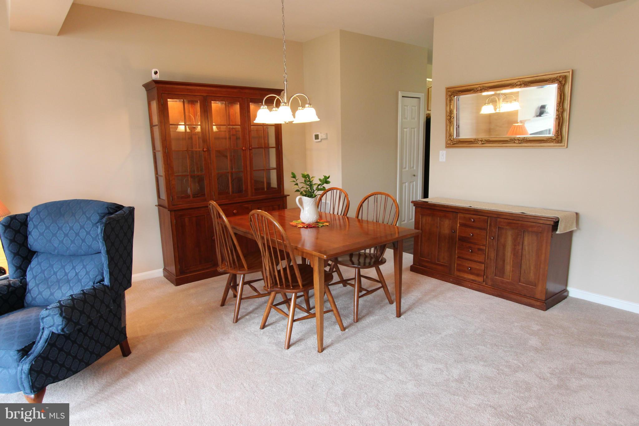 POTOMAC LAKES - Residential