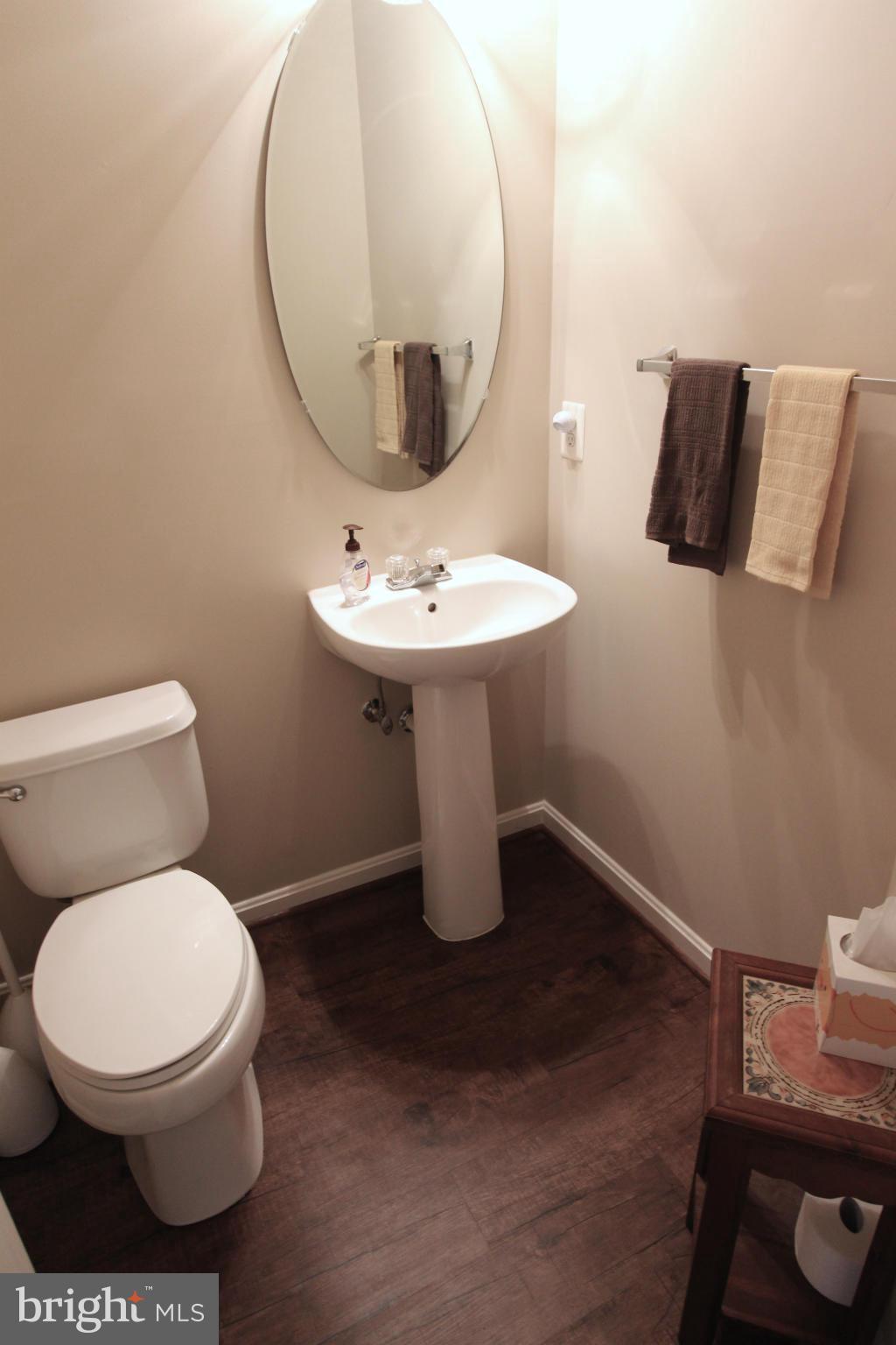 POTOMAC LAKES - Residential