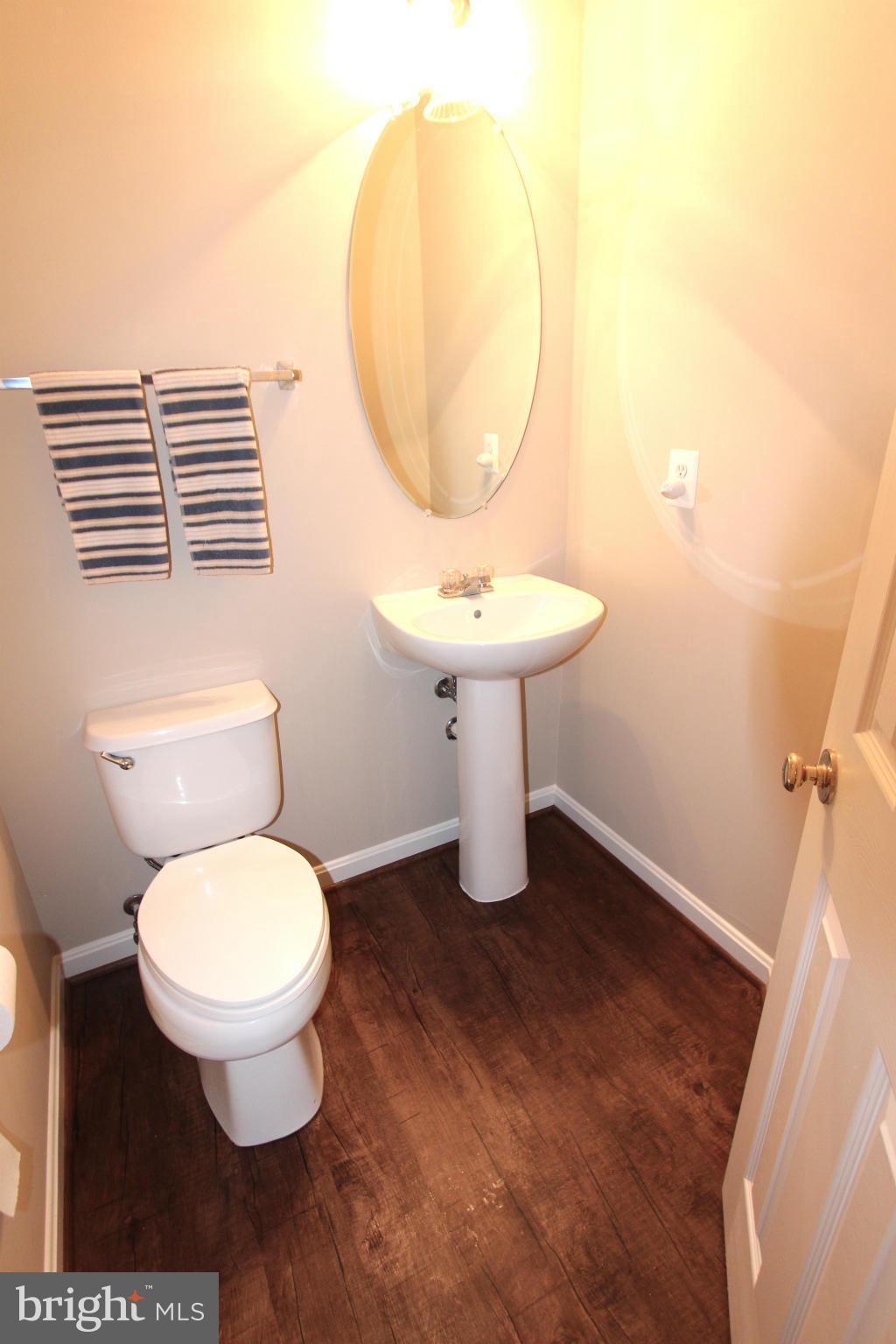 POTOMAC LAKES - Residential