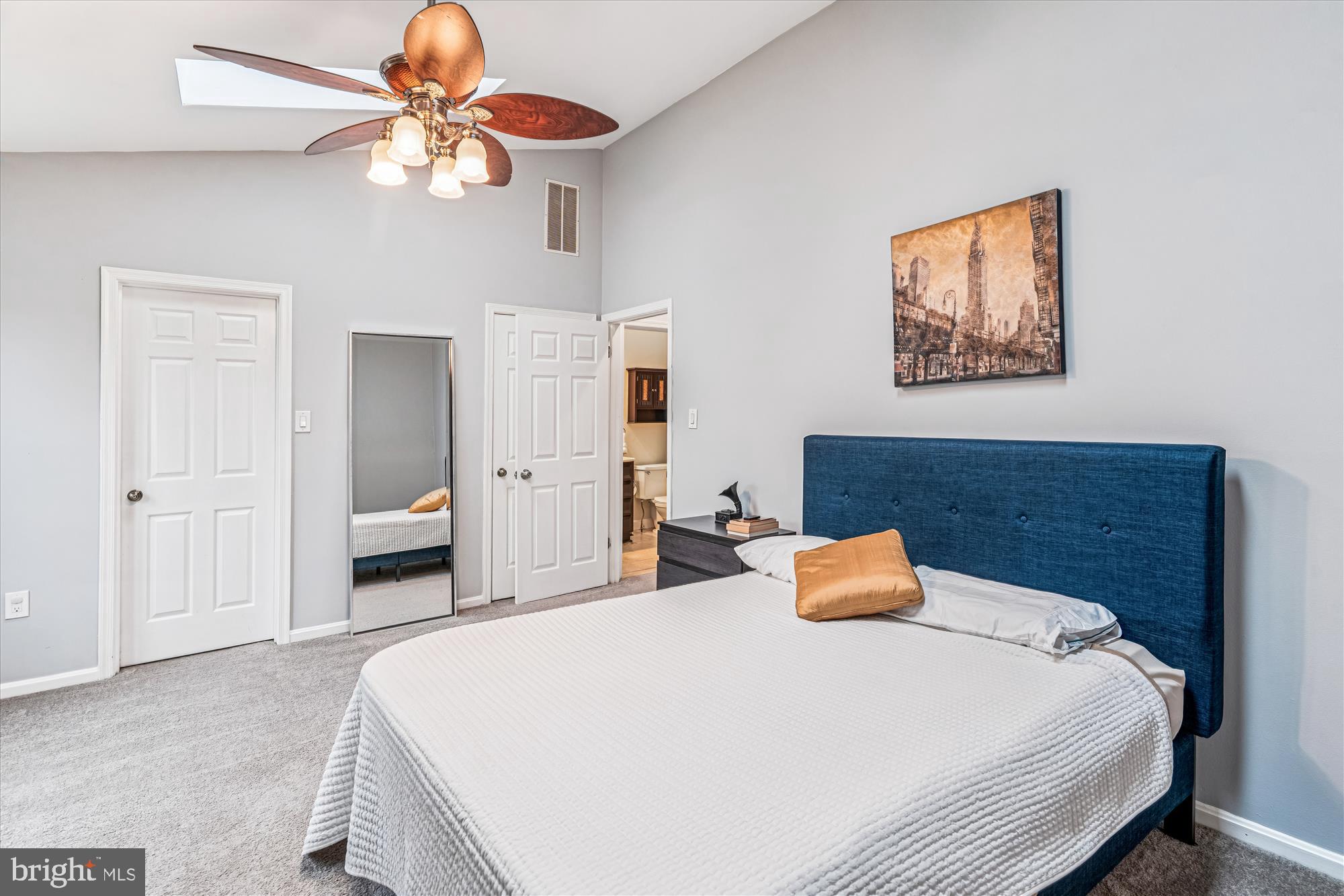 WOODSTREAM EAST - Residential