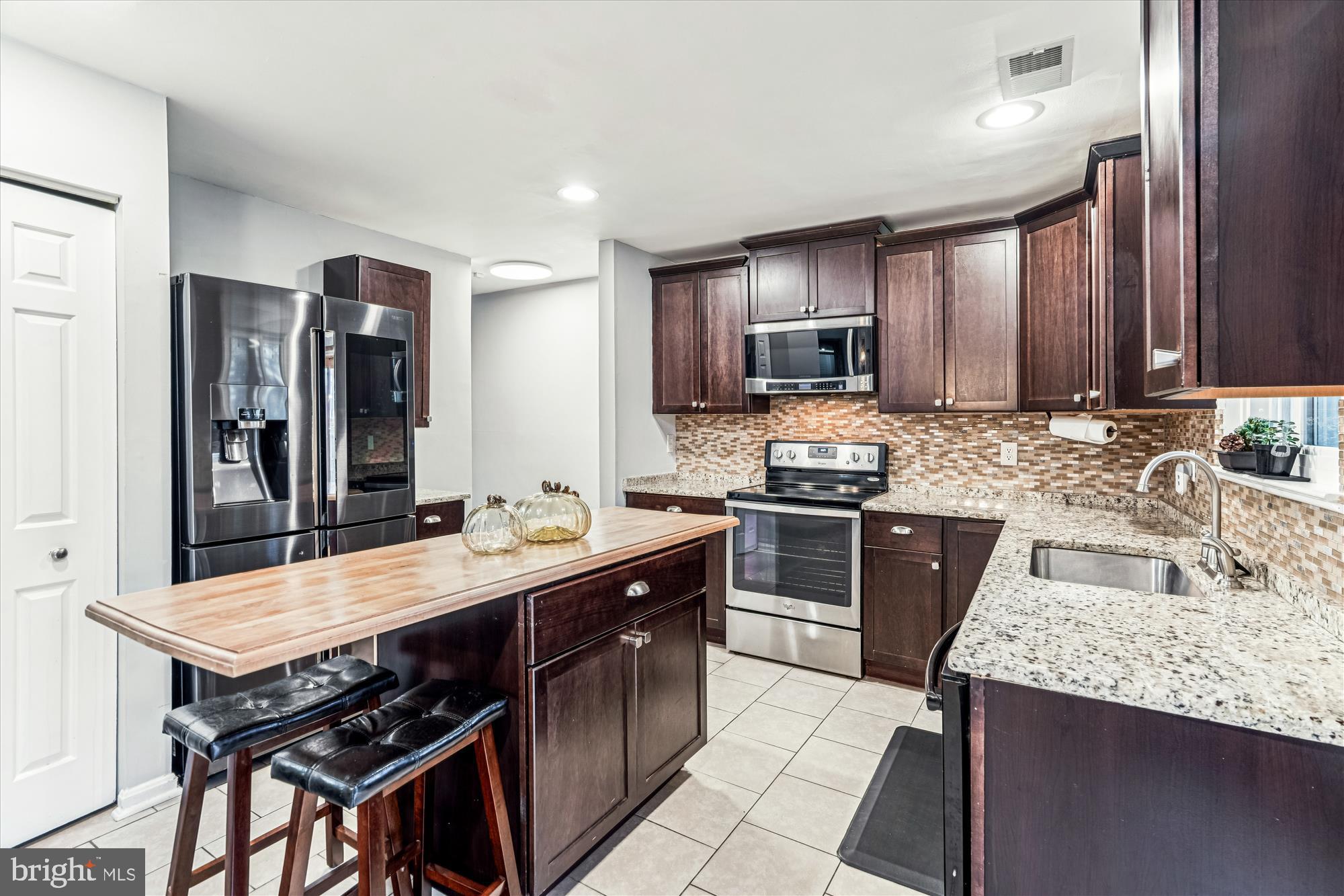 WOODSTREAM EAST - Residential