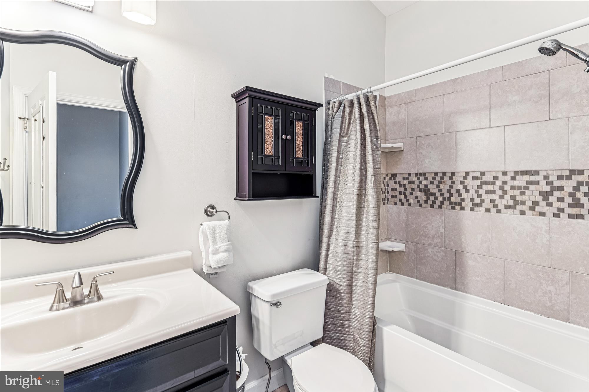 WOODSTREAM EAST - Residential