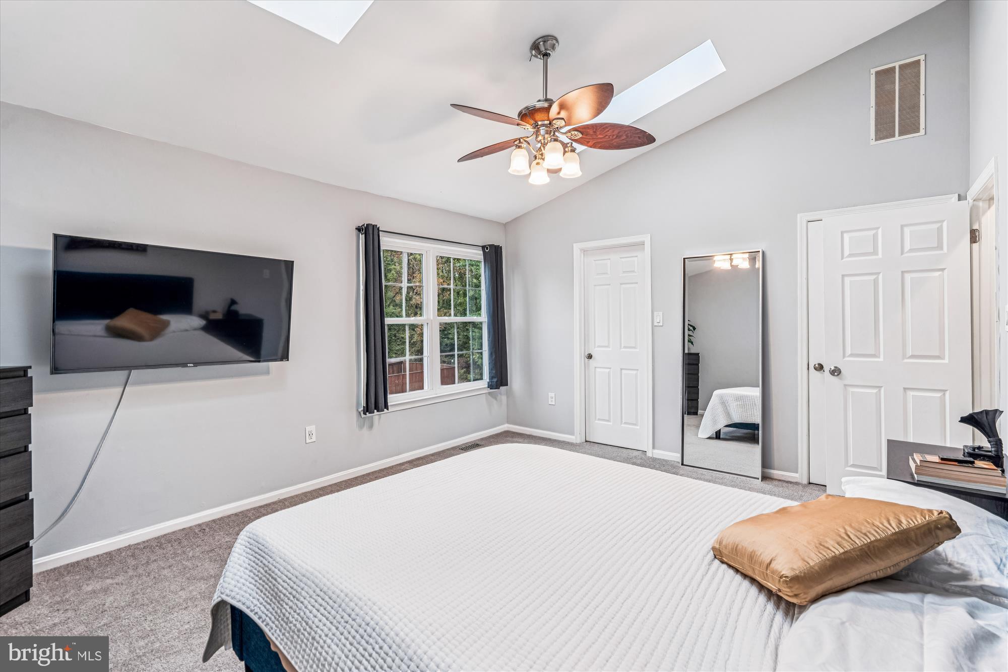 WOODSTREAM EAST - Residential