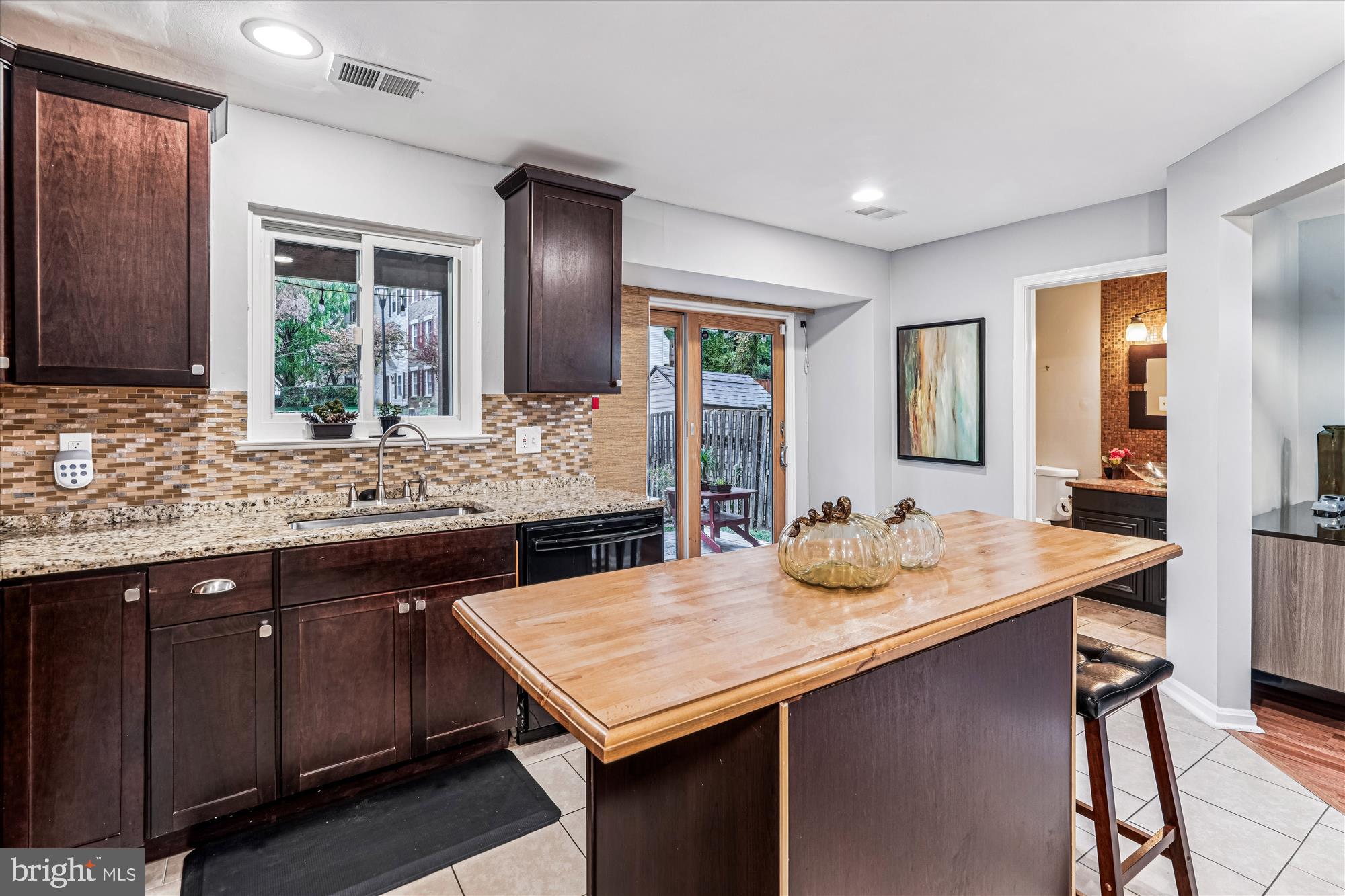 WOODSTREAM EAST - Residential