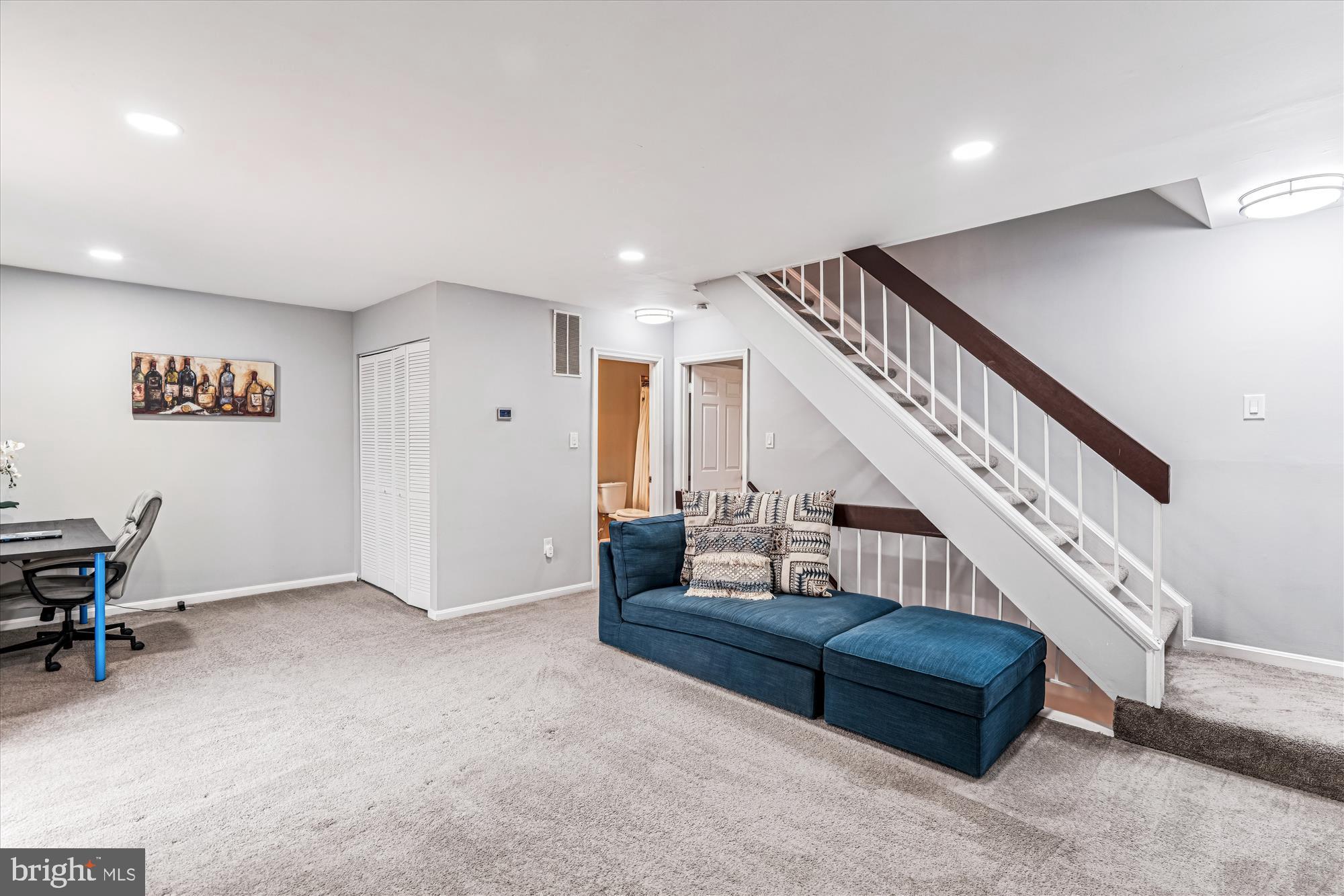 WOODSTREAM EAST - Residential