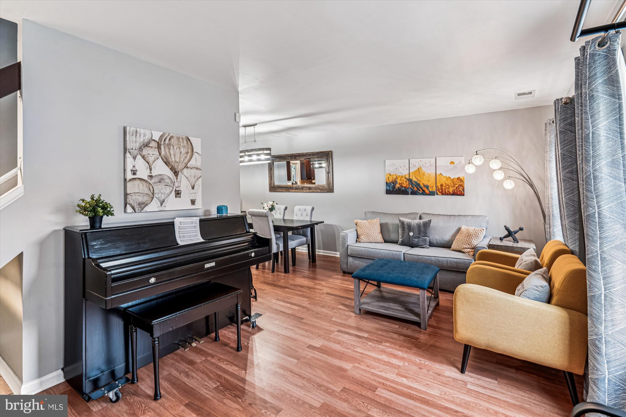 WOODSTREAM EAST - Residential