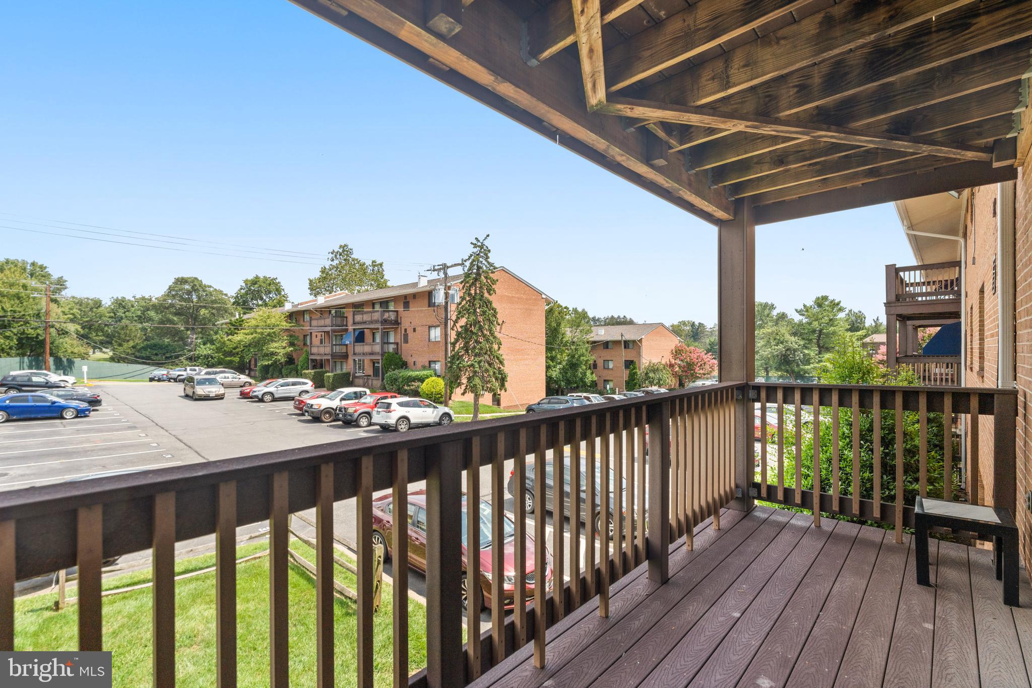 FALLS CHURCH - Residential