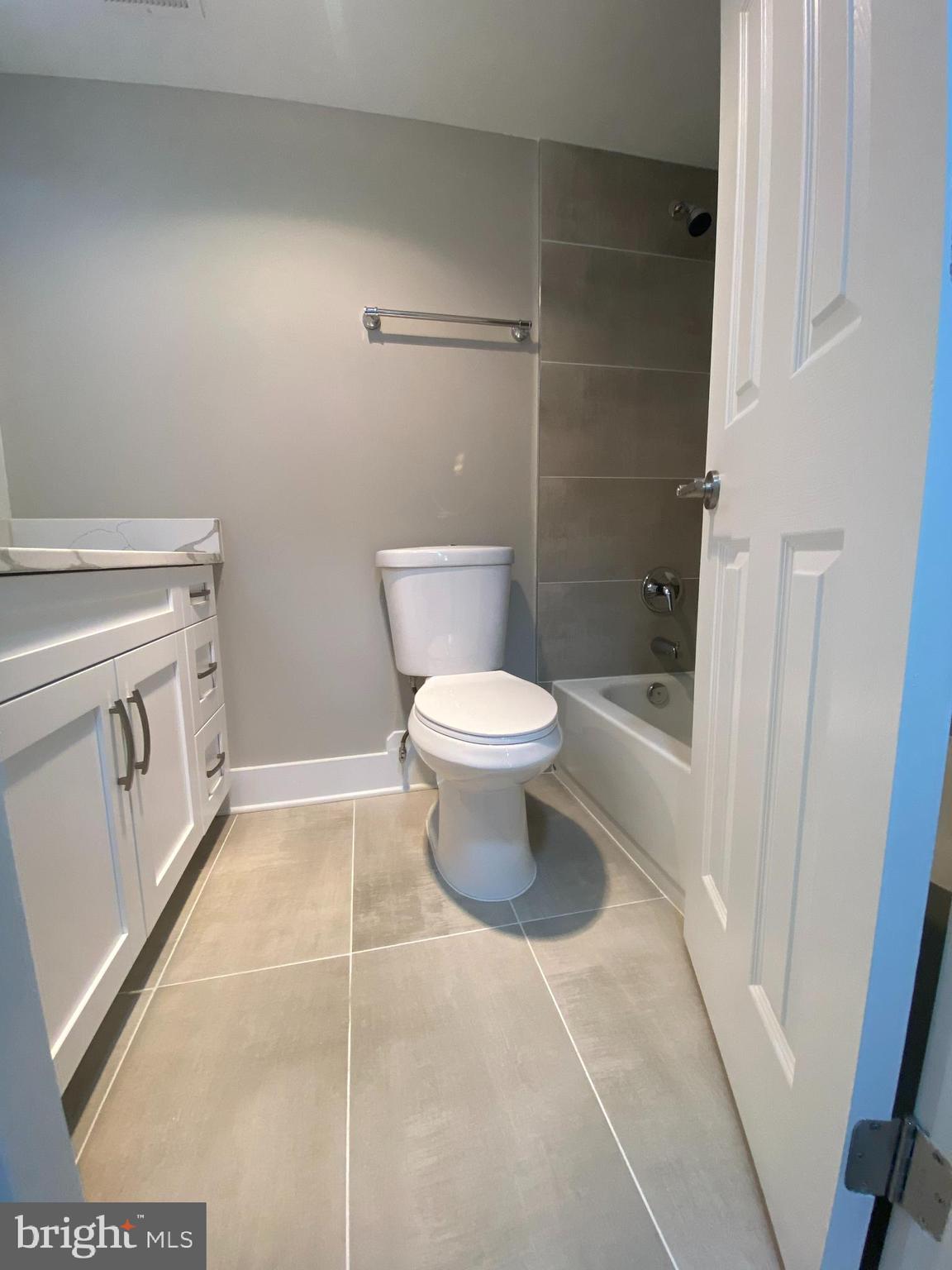 WATERGATE AT LANDMARK - Residential