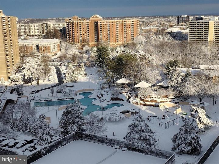 WATERGATE AT LANDMARK - Residential