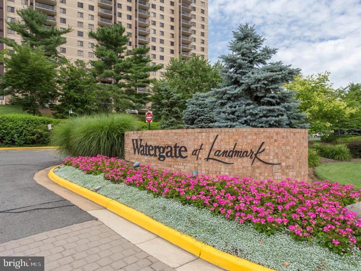 WATERGATE AT LANDMARK - Residential