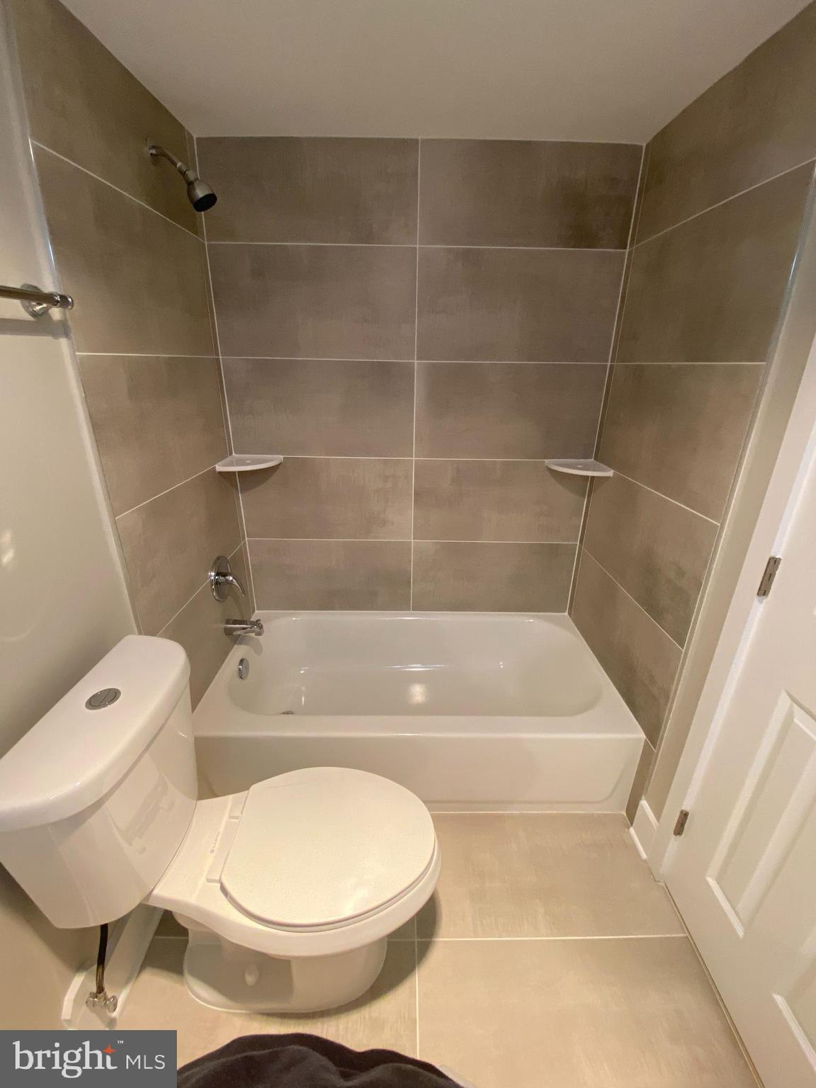 WATERGATE AT LANDMARK - Residential