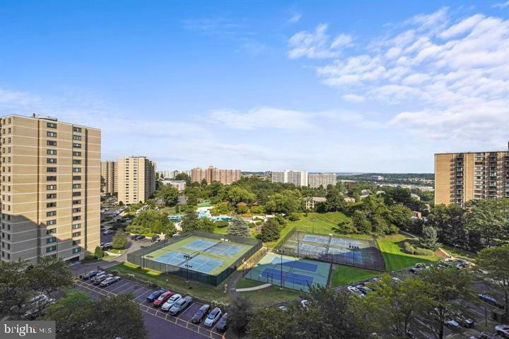 WATERGATE AT LANDMARK - Residential