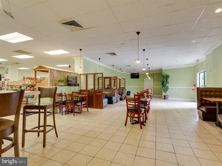 WATERGATE AT LANDMARK - Residential