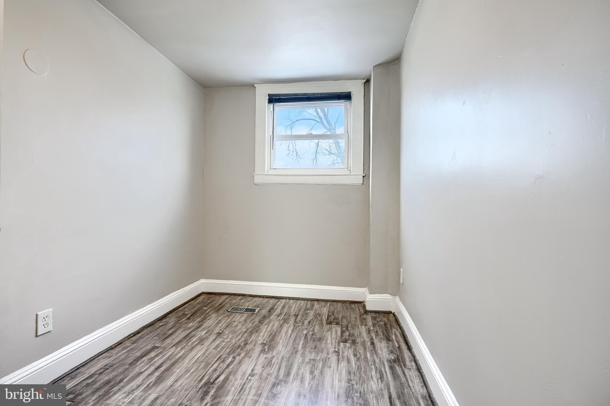 BELAIR-EDISON - Residential