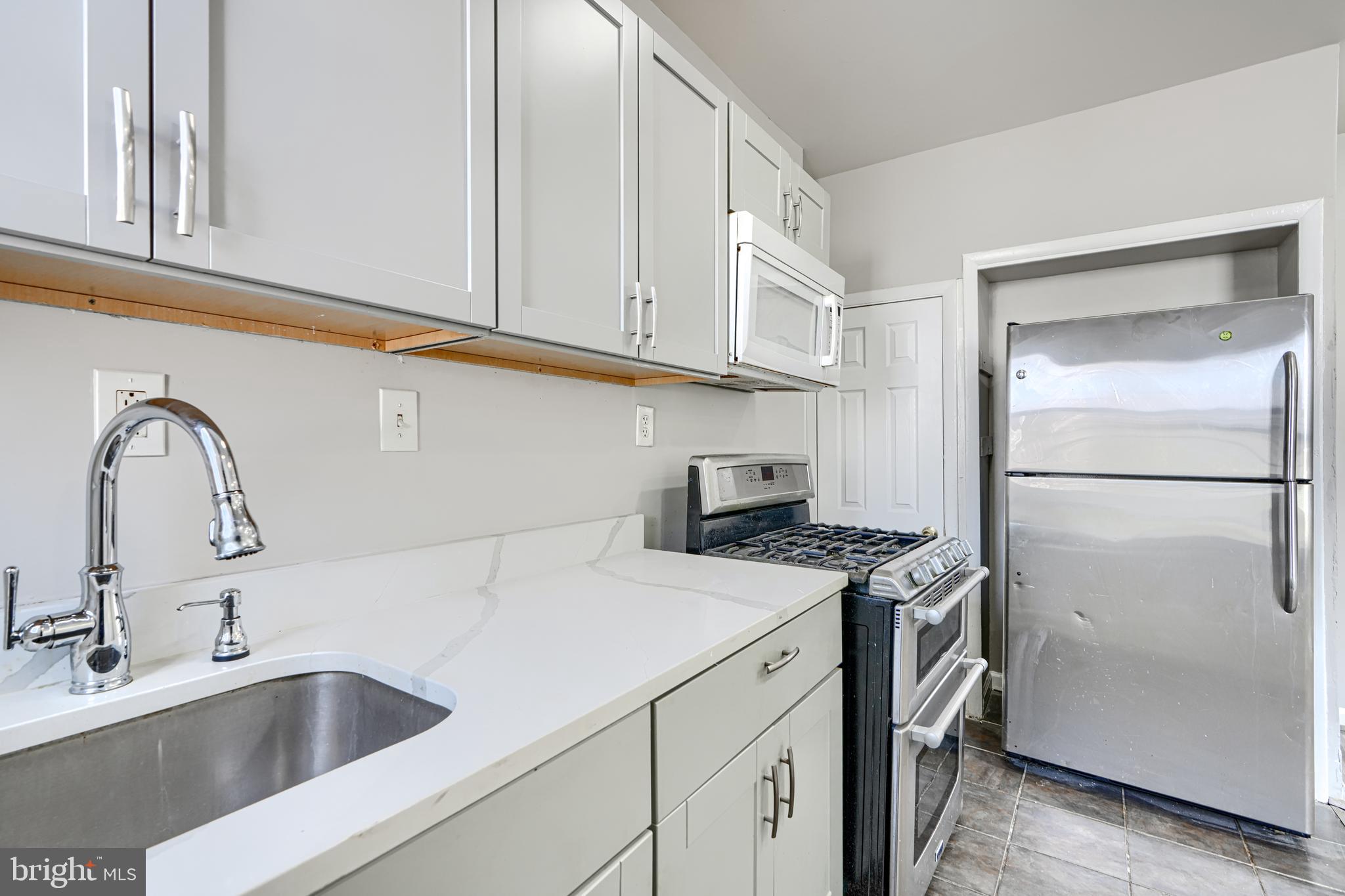 BELAIR-EDISON - Residential